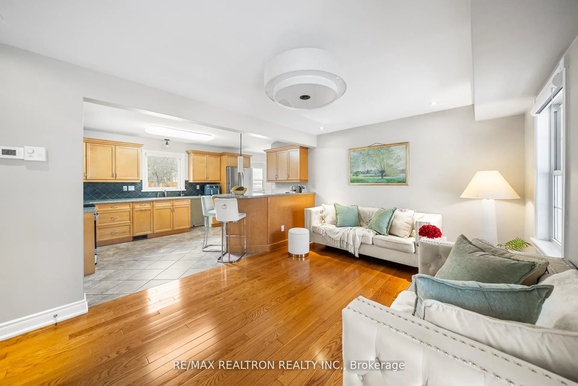 100 Birch Grove