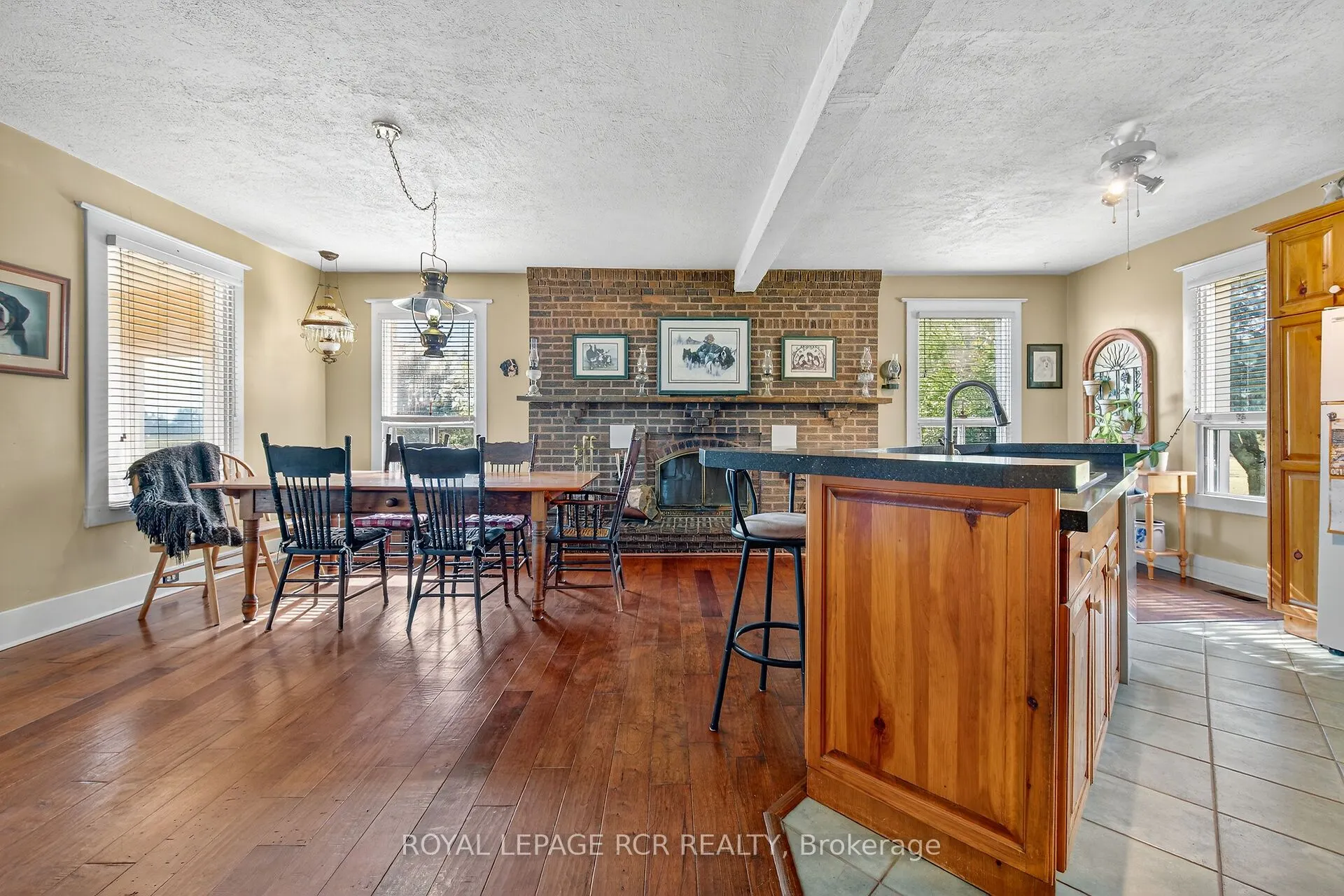 1069 Haldimand 66 Road