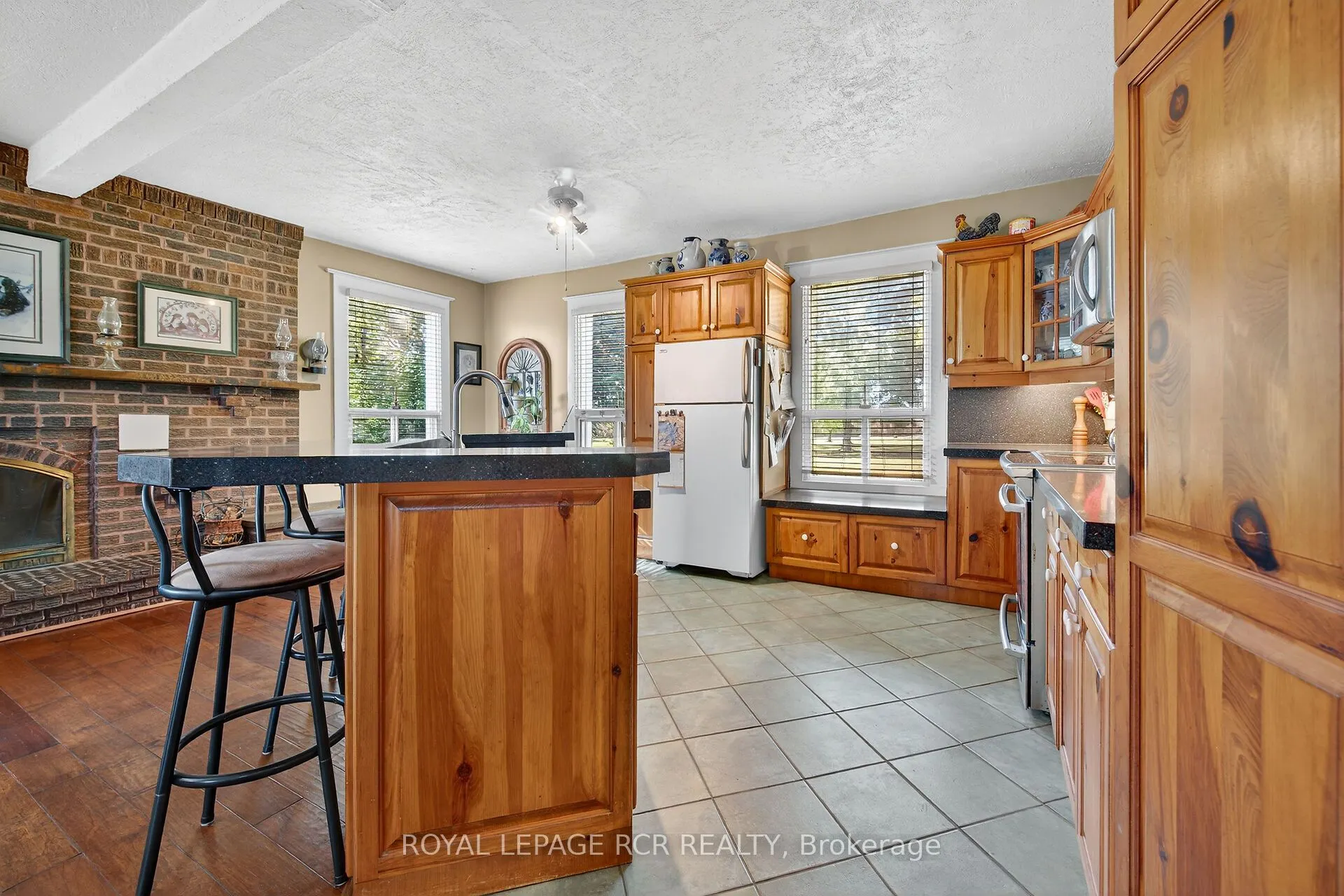1069 Haldimand 66 Road