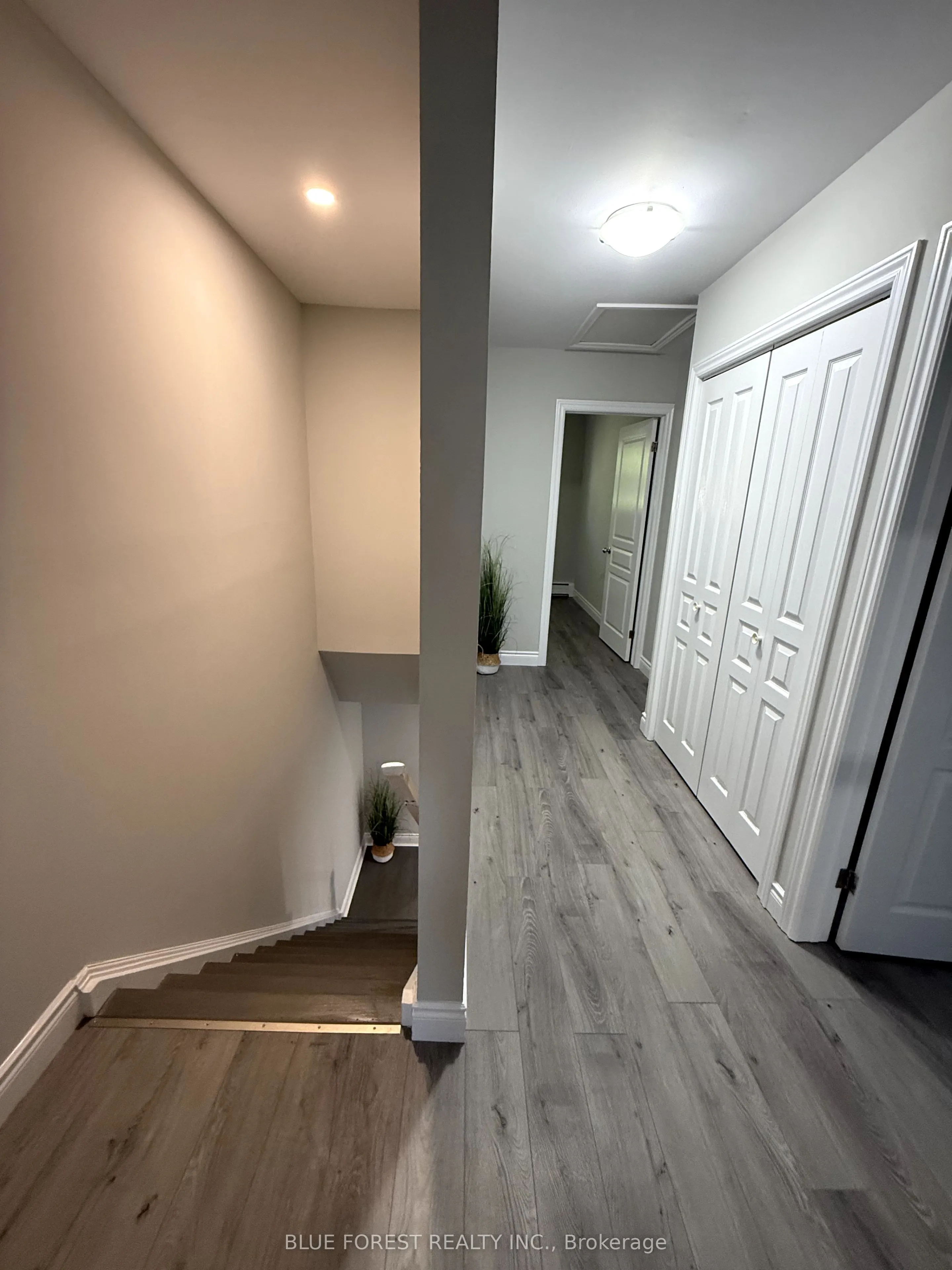991 Notre Dame Drive, #30