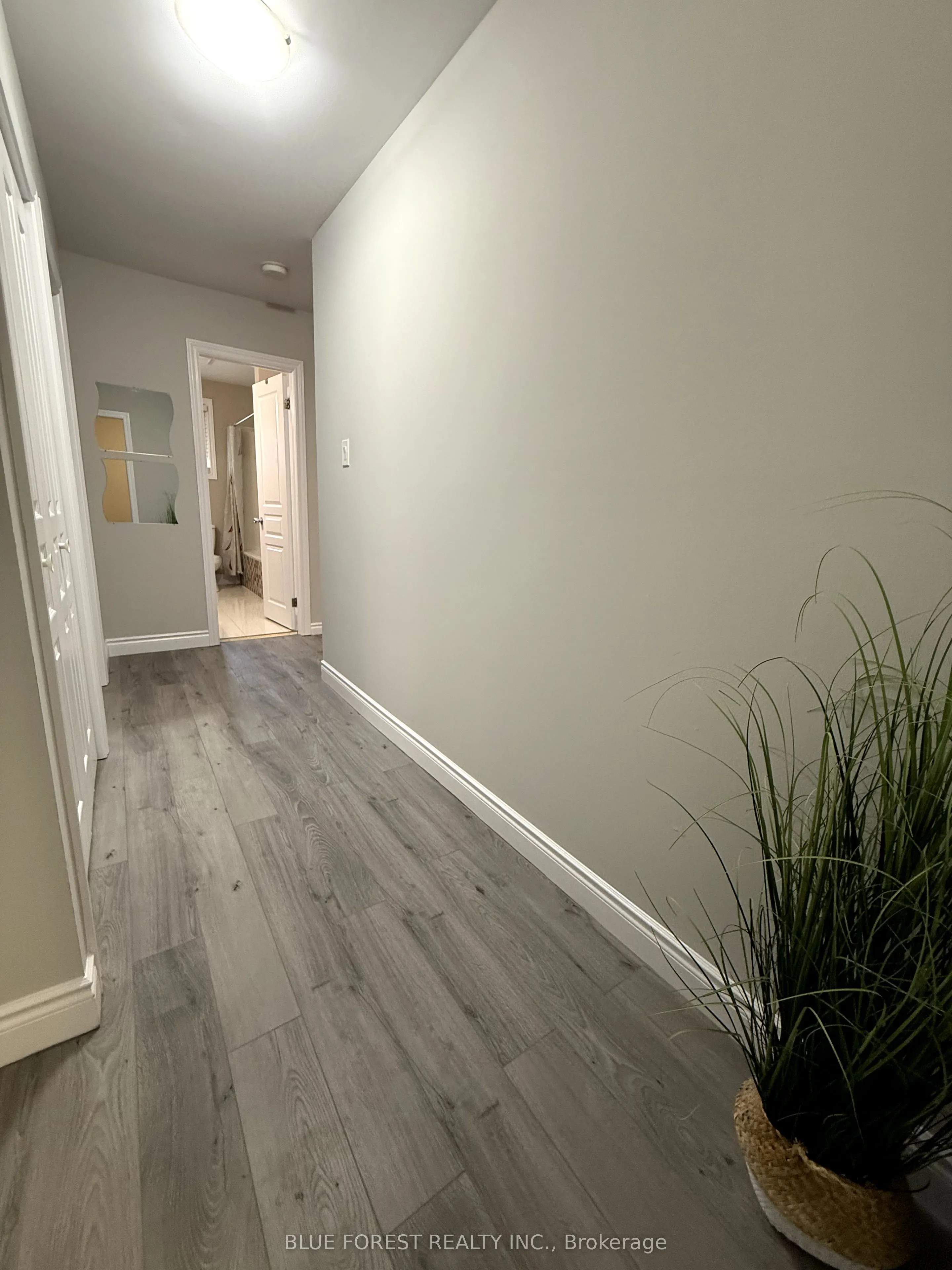 991 Notre Dame Drive, #30