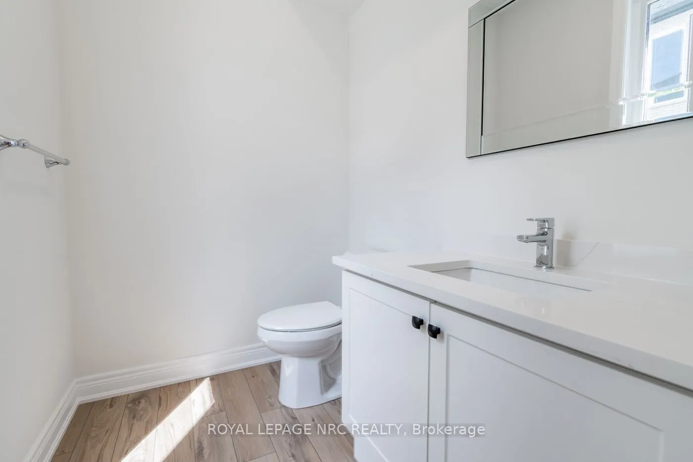 121A Moffatt Street, #15