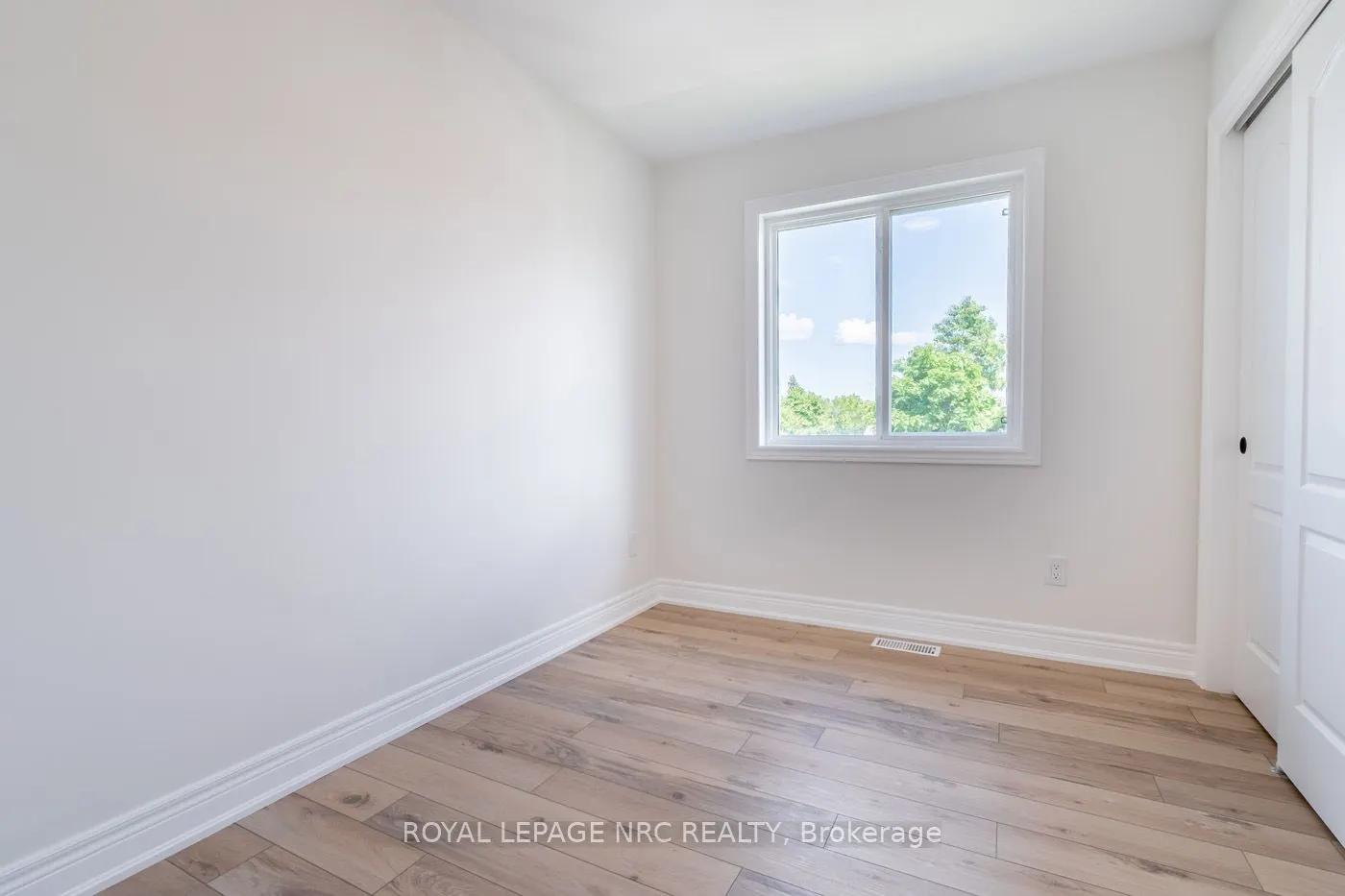 121A Moffatt Street, #15