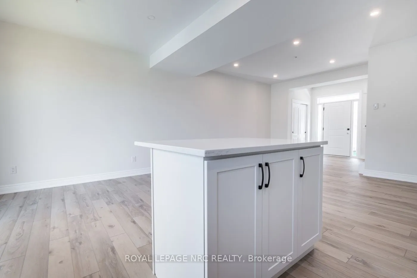 121A Moffatt Street, #15