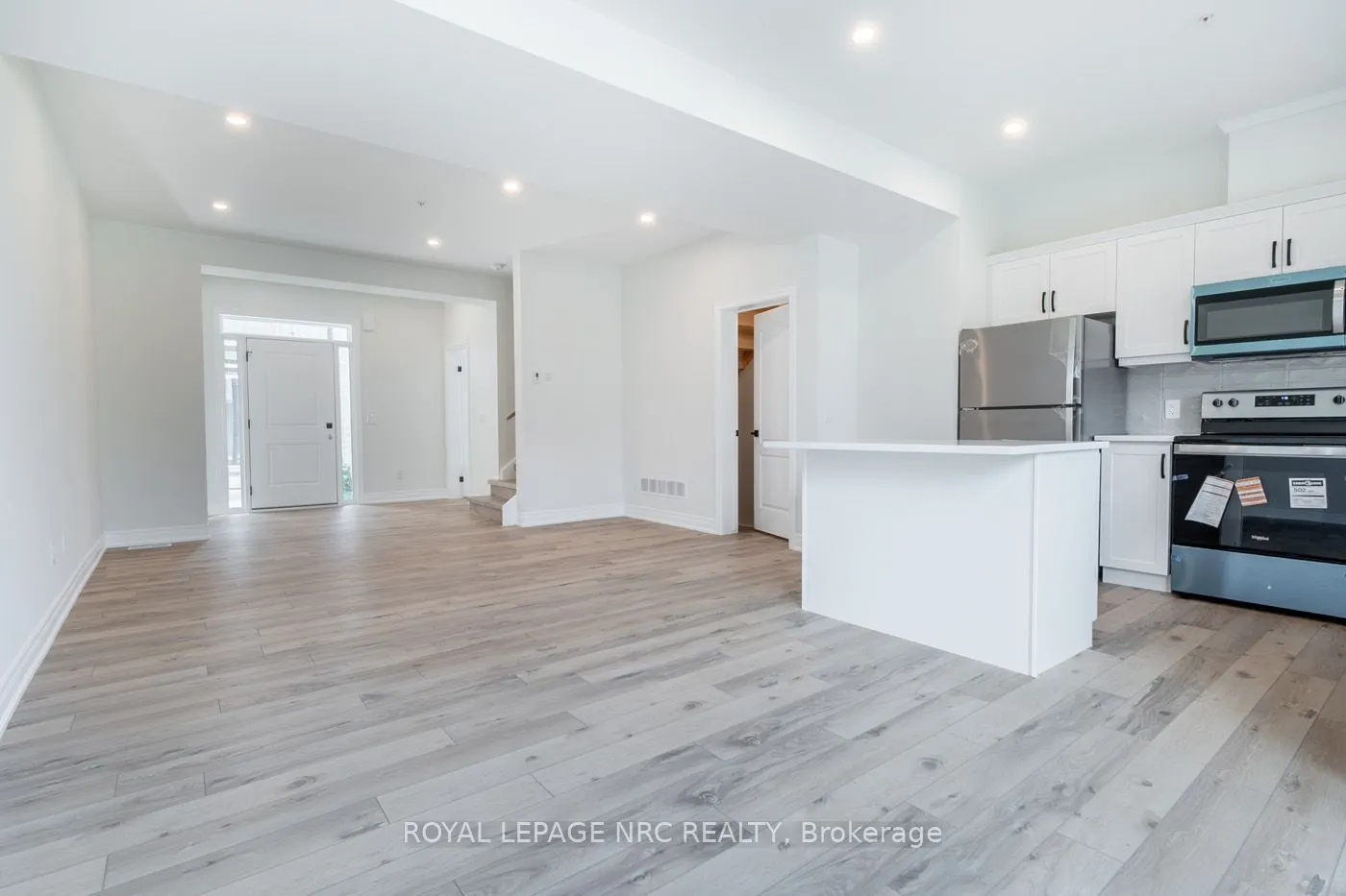 121A Moffatt Street, #15