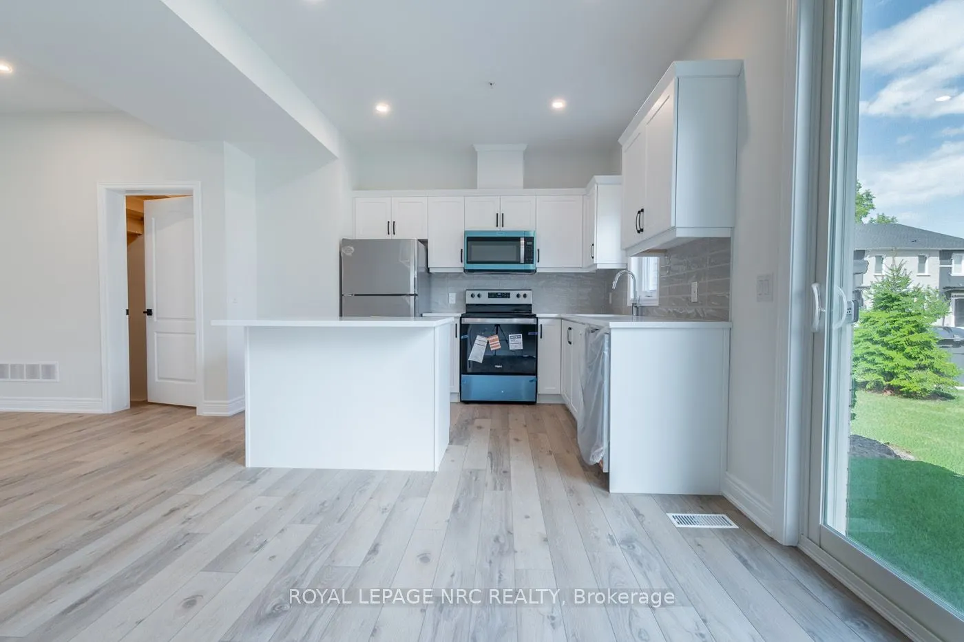 121A Moffatt Street, #15