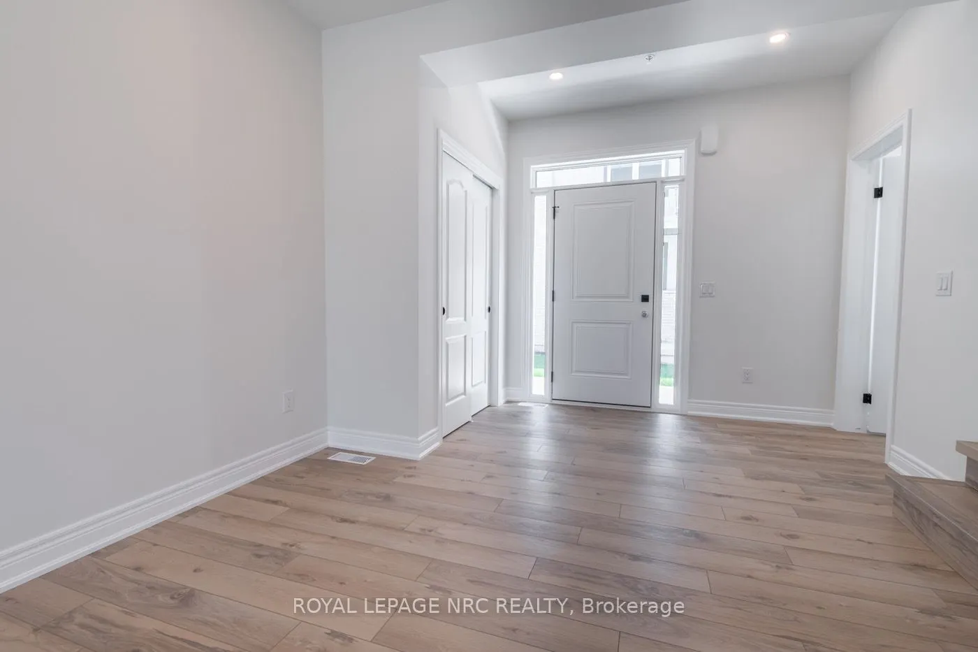 121A Moffatt Street, #15