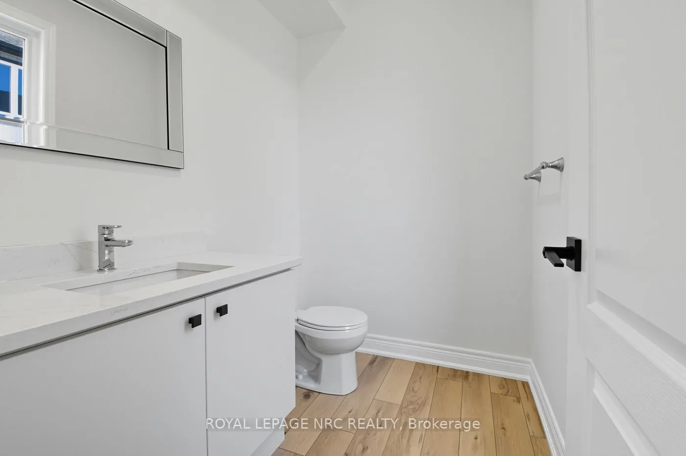121A Moffatt Street, #13