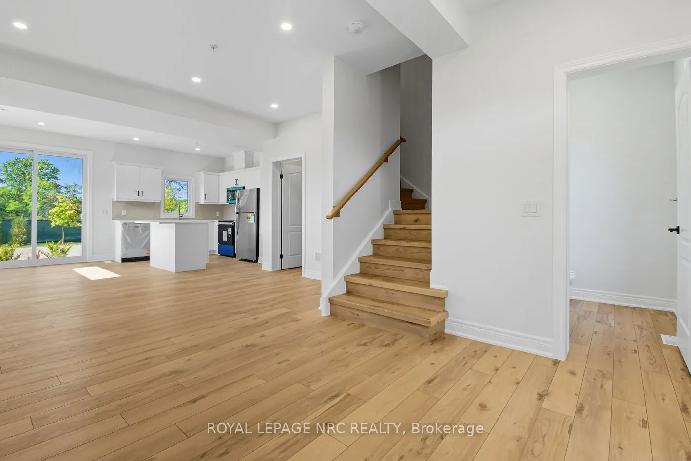 121A Moffatt Street, #13
