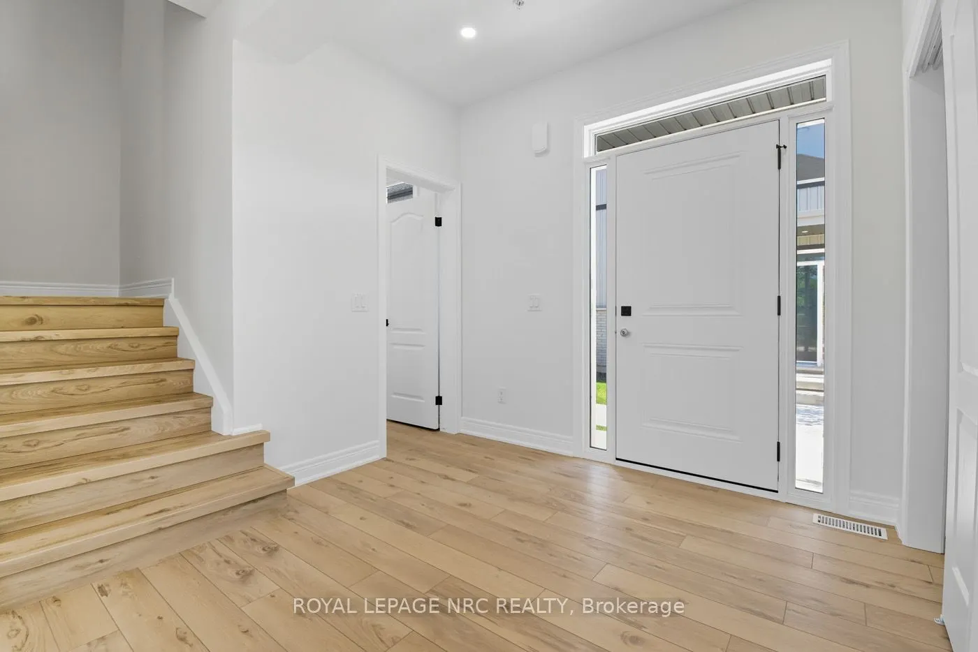 121A Moffatt Street, #13