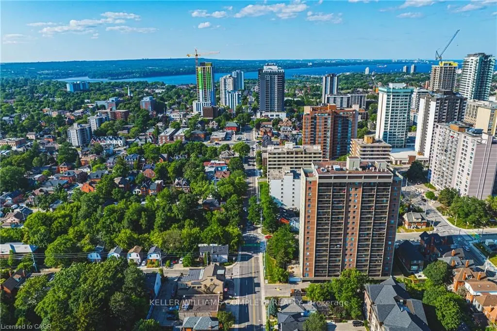 101 QUEEN Street S, #606