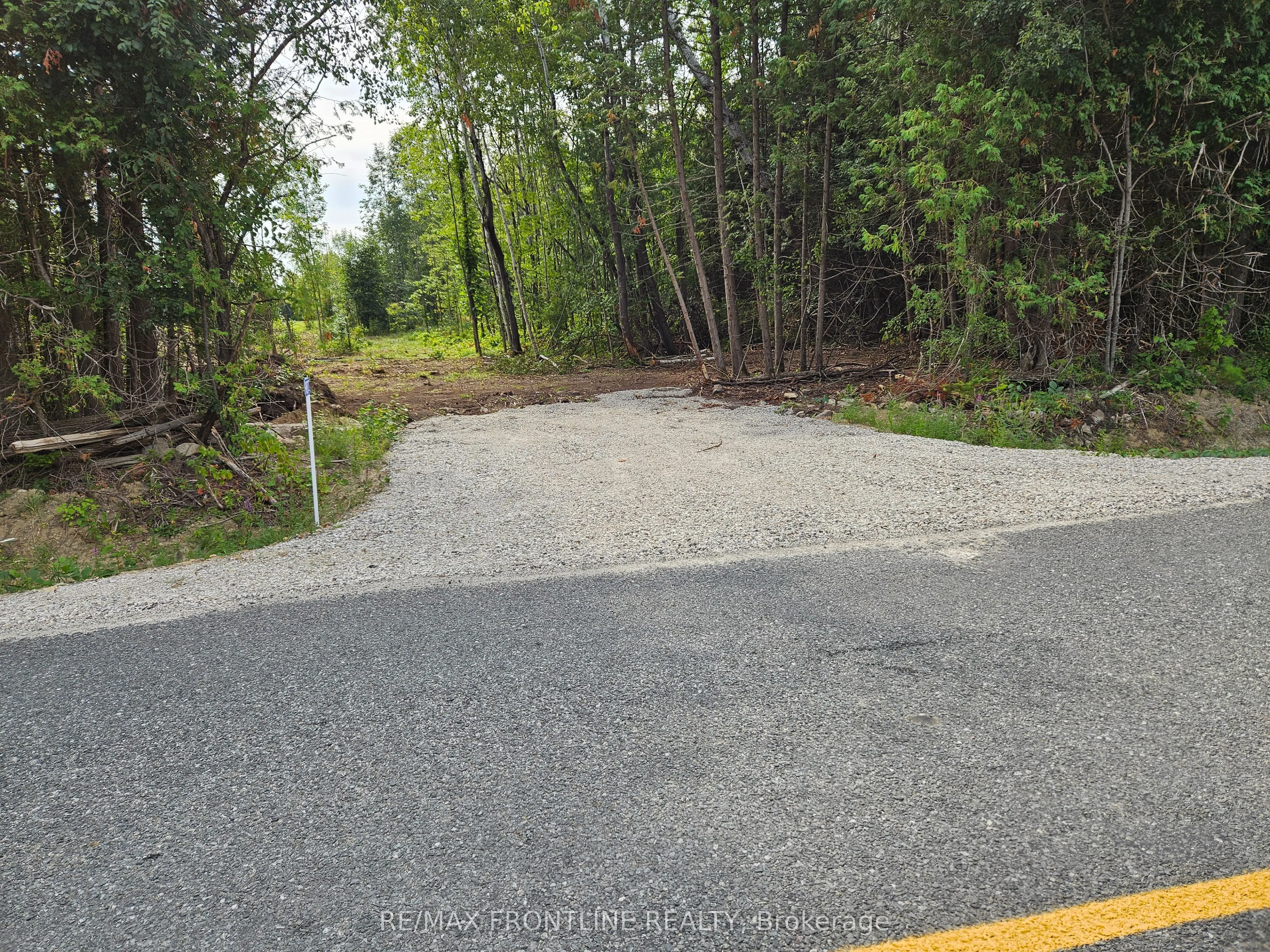 971 Bathurst 7th Concession