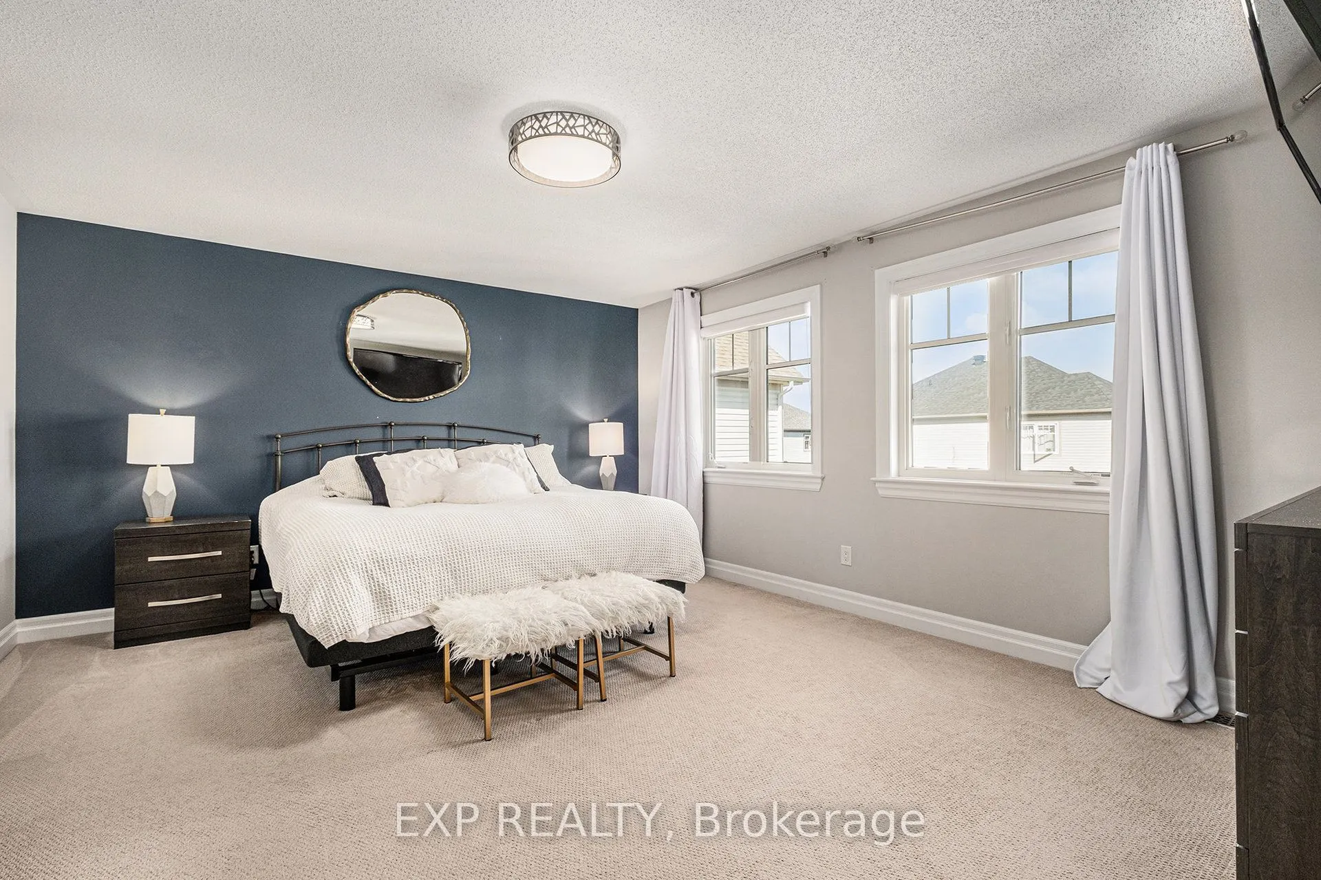 386 Andalusian Crescent