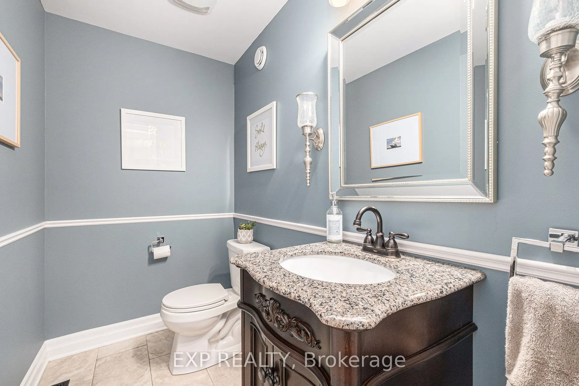386 Andalusian Crescent