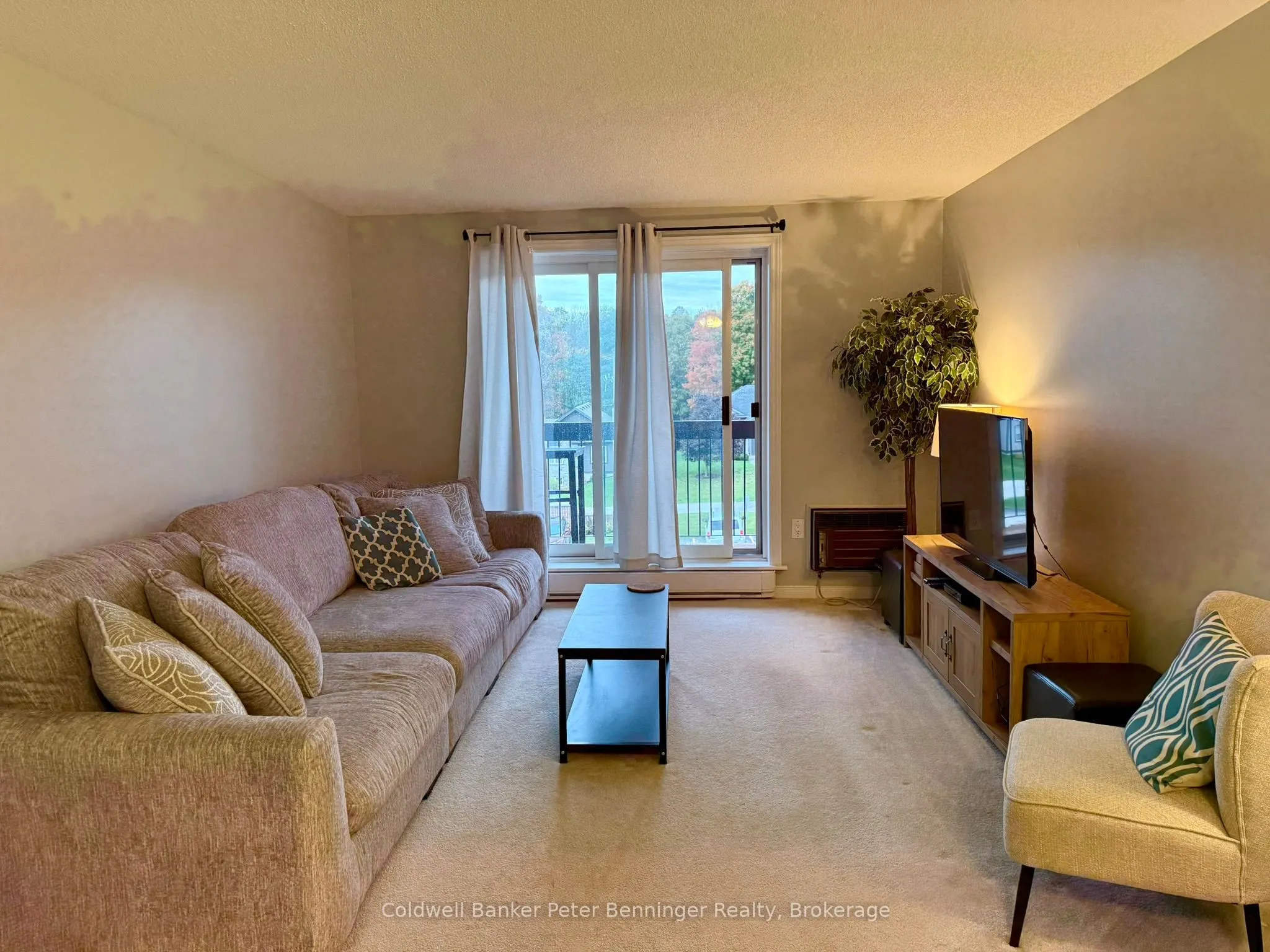 5 Valleyside Drive, #301