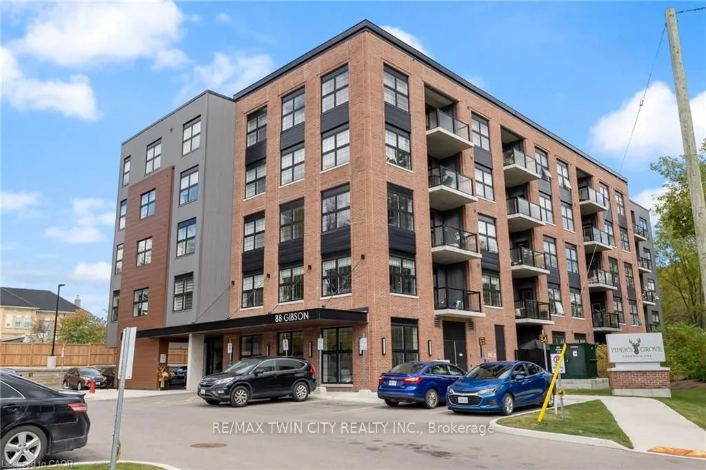88 Gibson Street, #209
