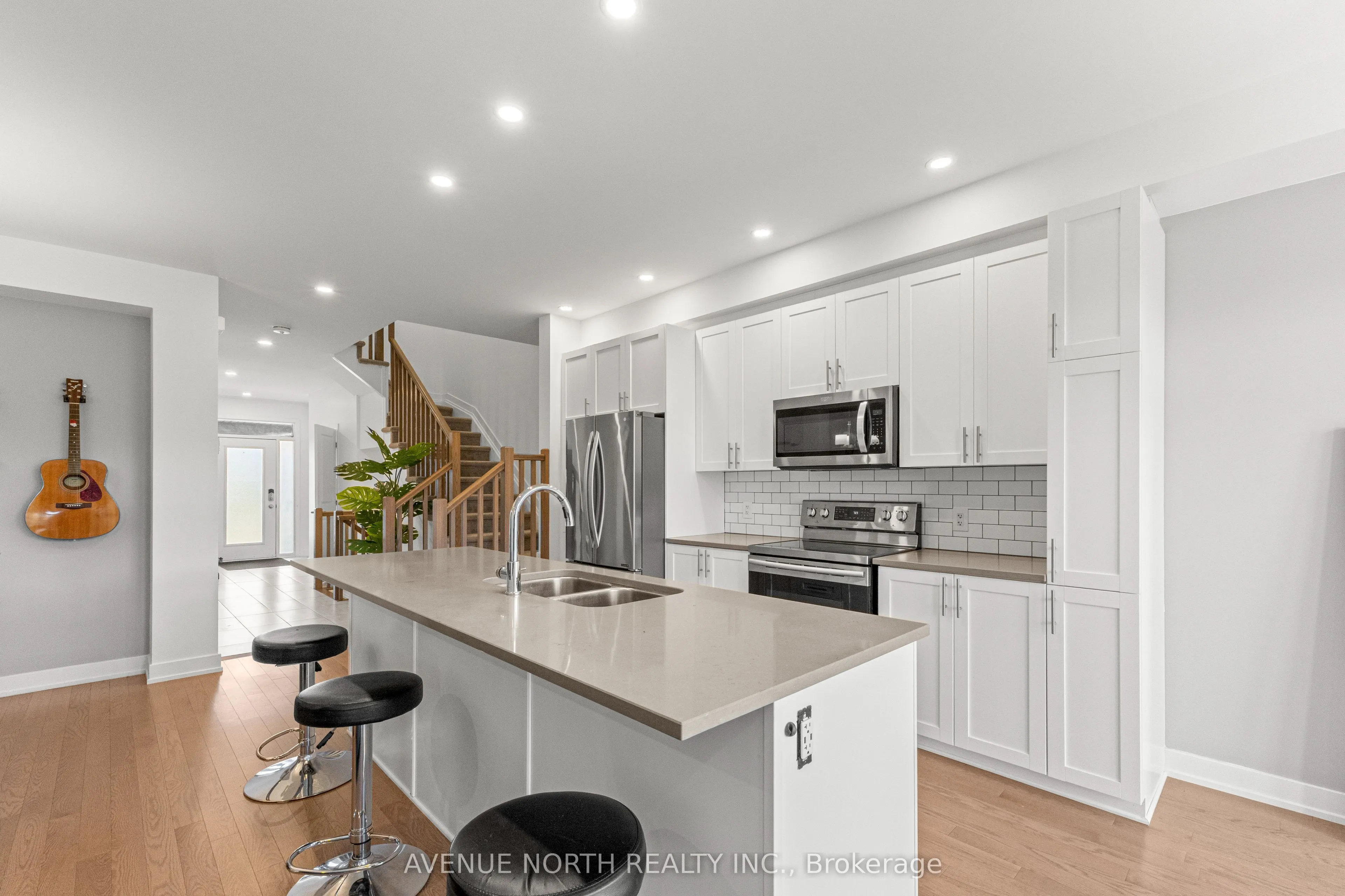 653 Putney Crescent