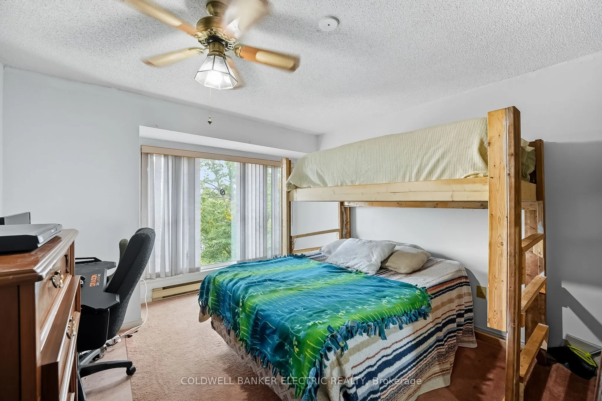 1 Heritage Way, #301