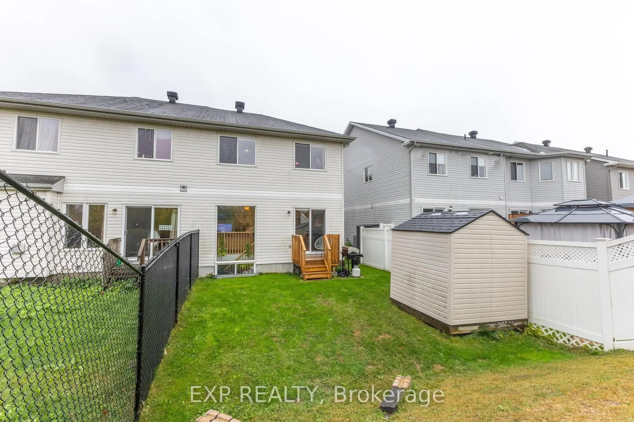 2341 Glandriel Crescent