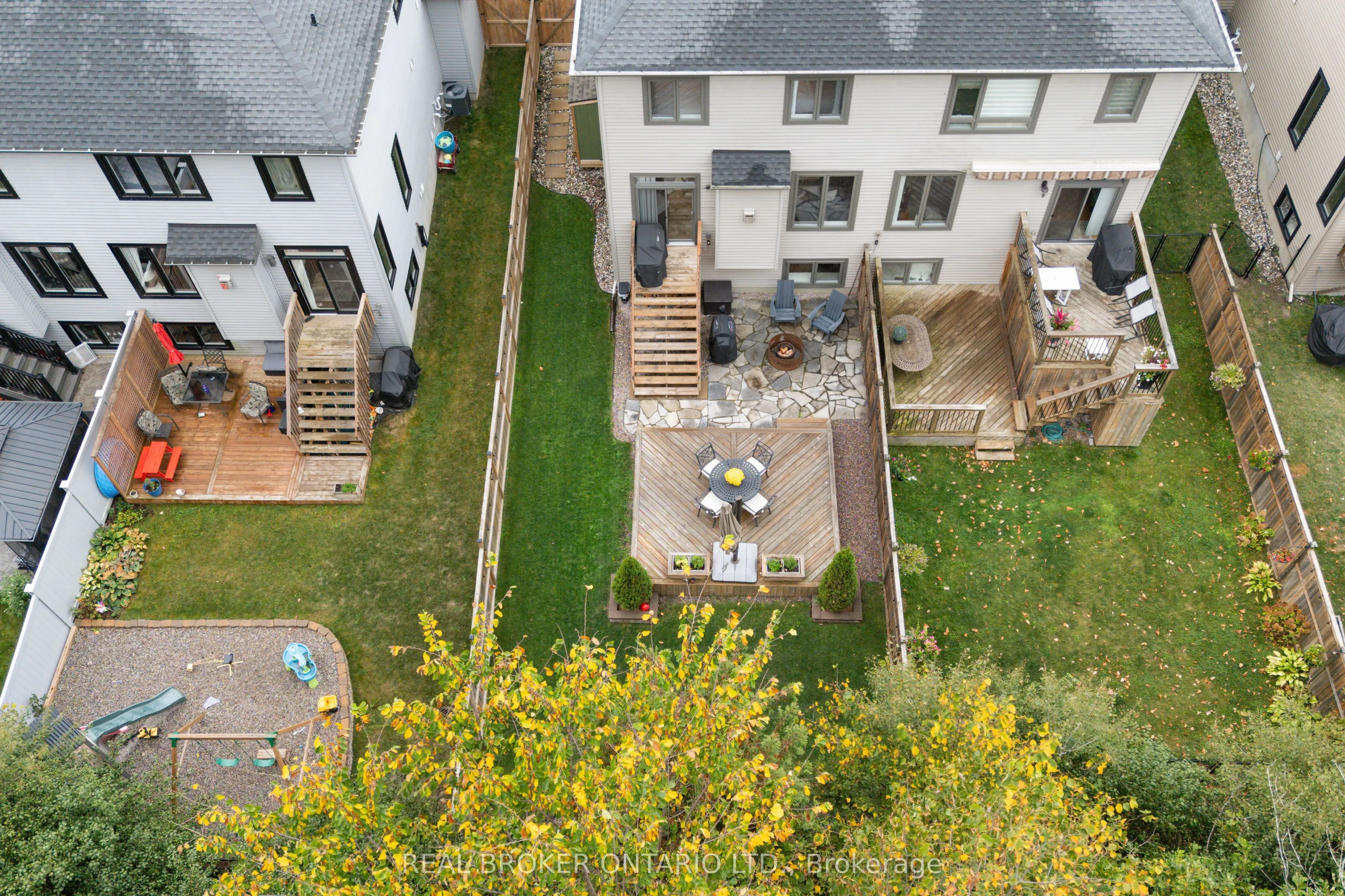 103 Dulmage Crescent