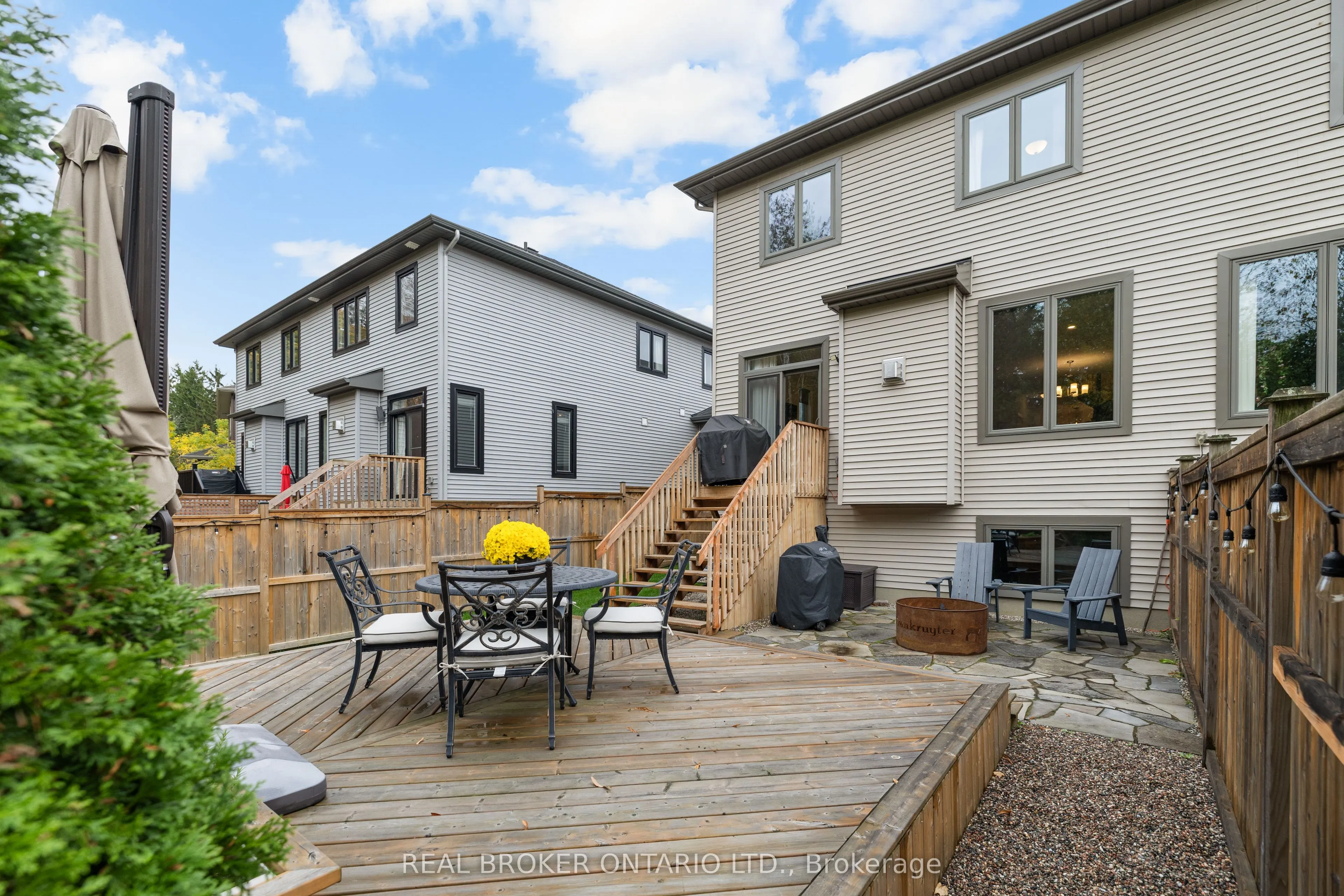 103 Dulmage Crescent