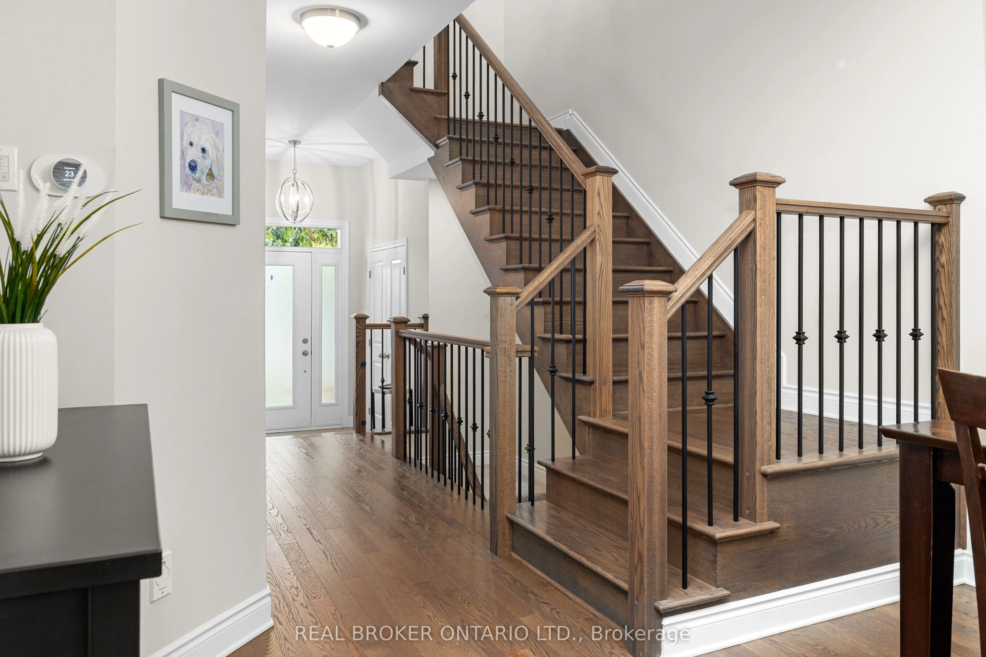 103 Dulmage Crescent
