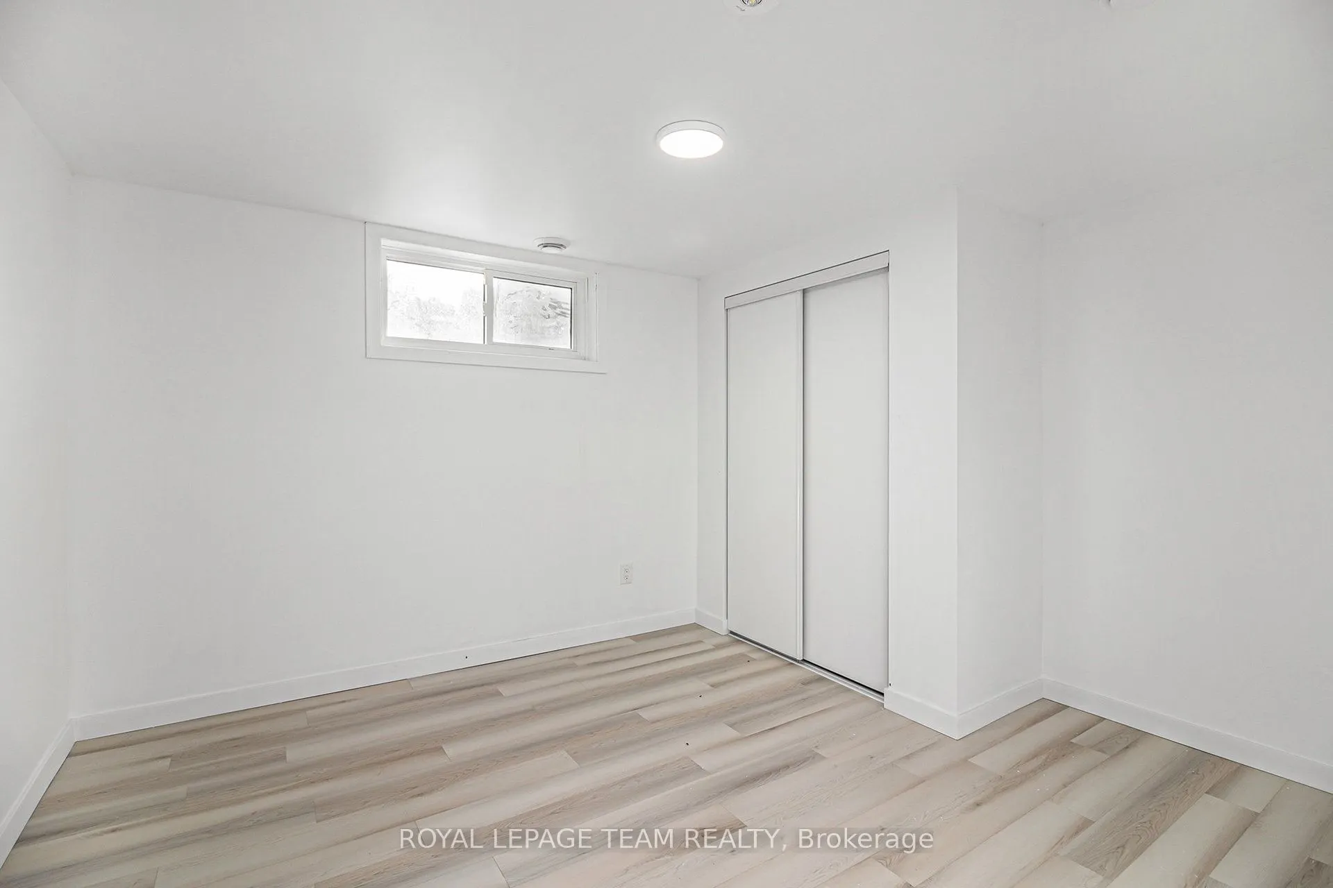 102 Laurier Street