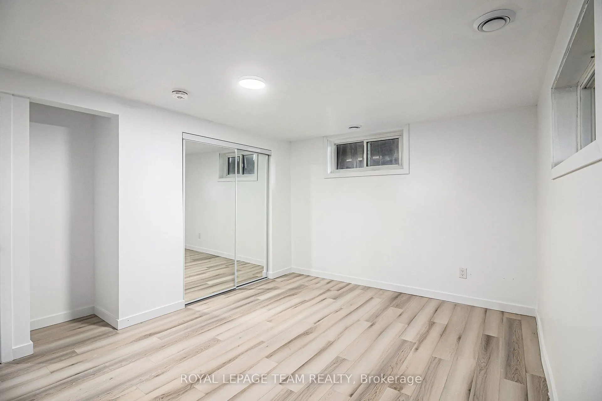 102 Laurier Street