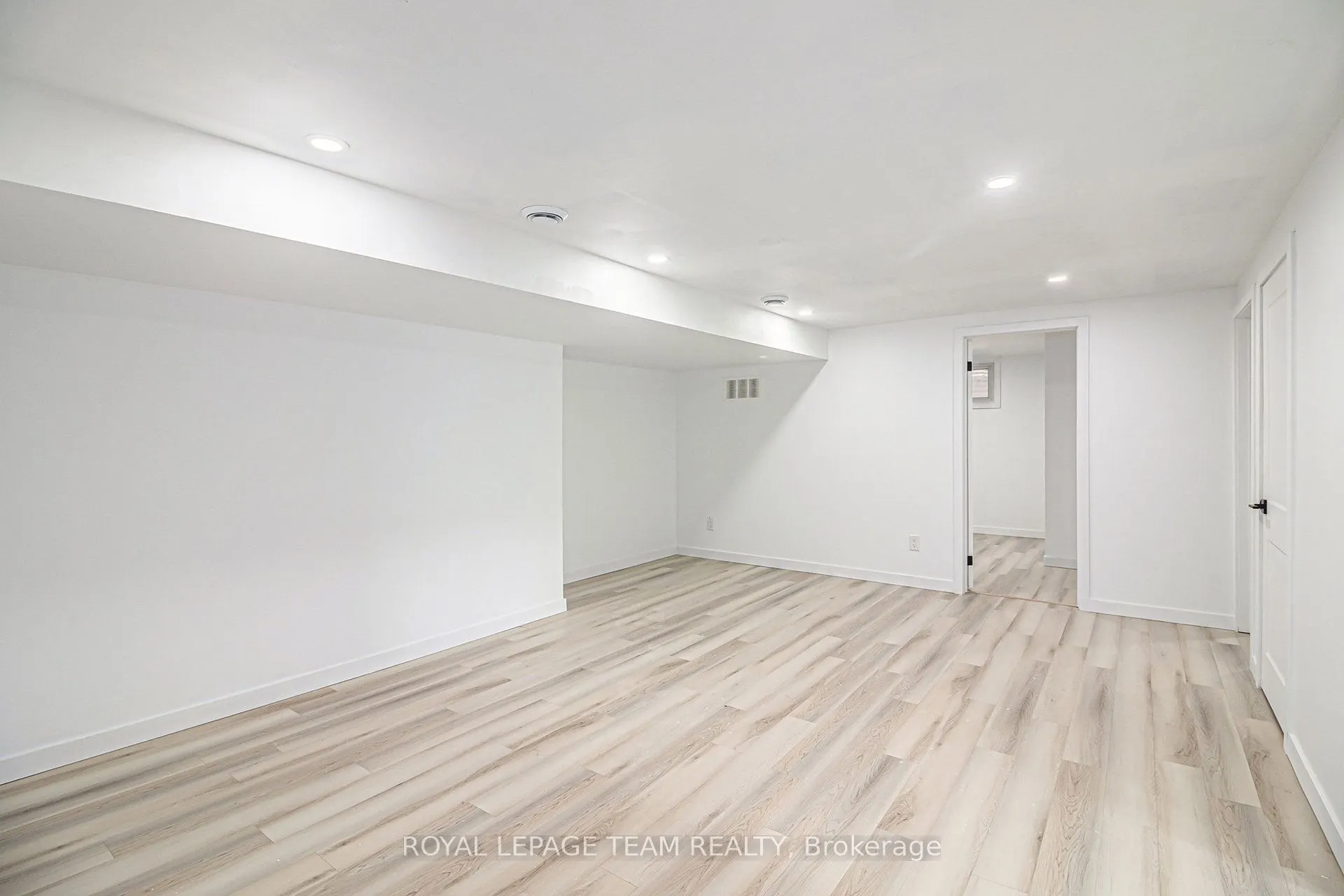 102 Laurier Street
