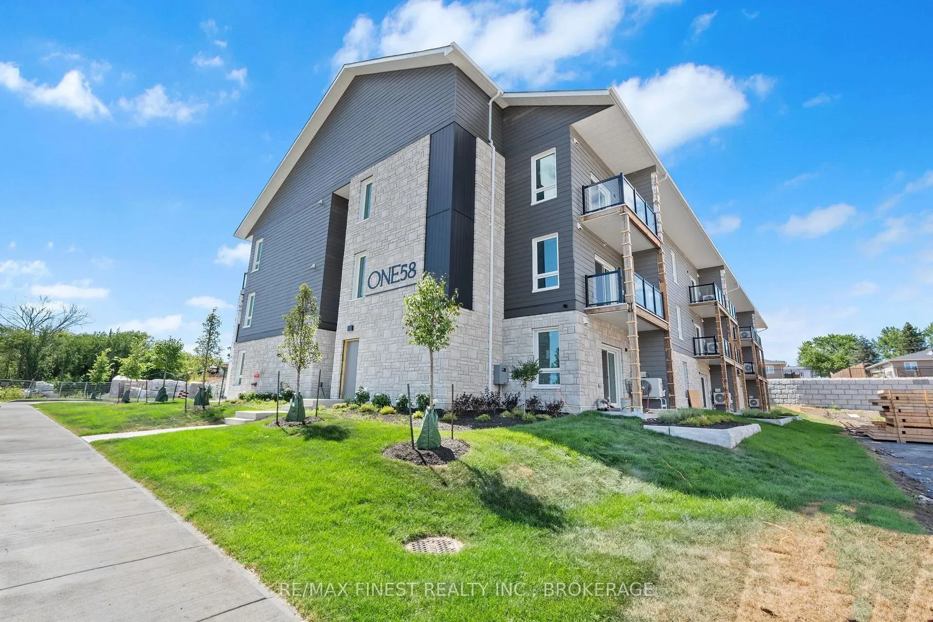 158 Heritage Park Drive, #104