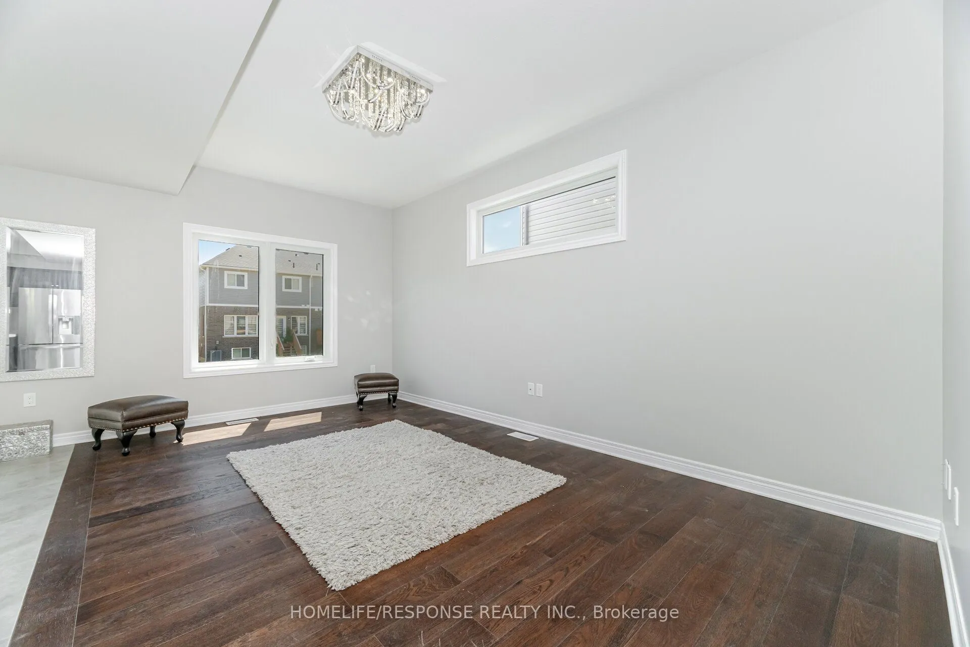 9 BOWMAN Crescent