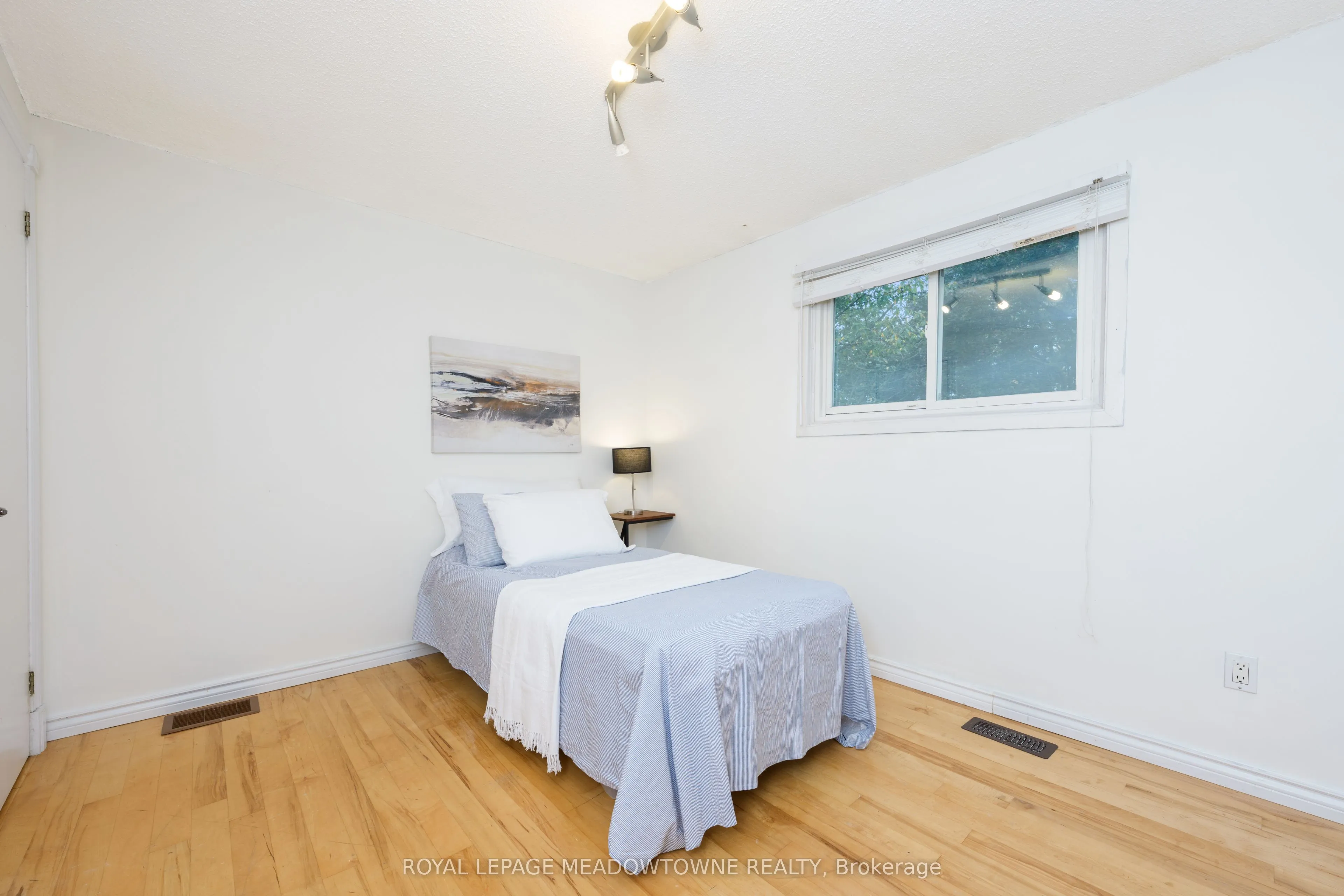 21 Briarlea Road
