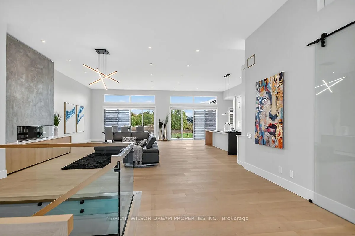1070 Green Jacket Crescent