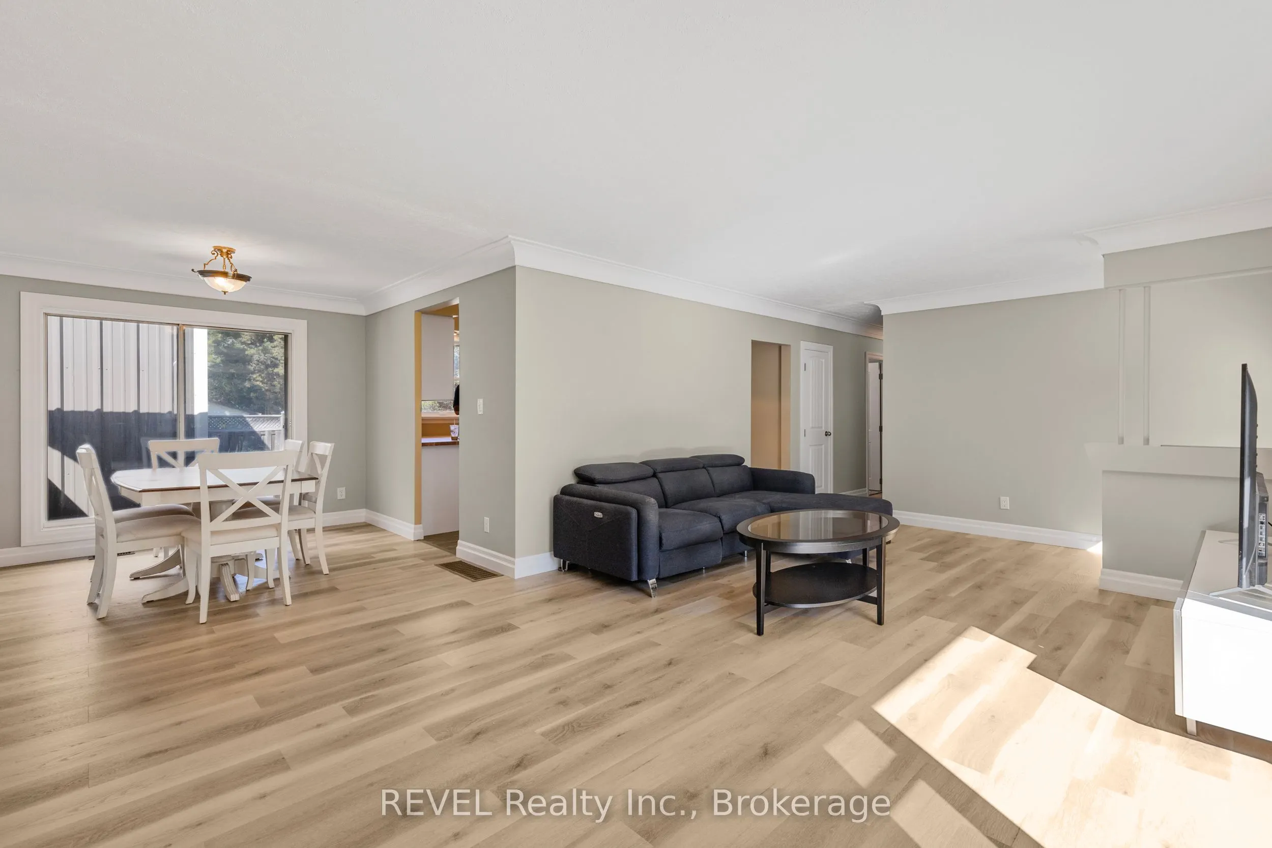 908 Cedar Street