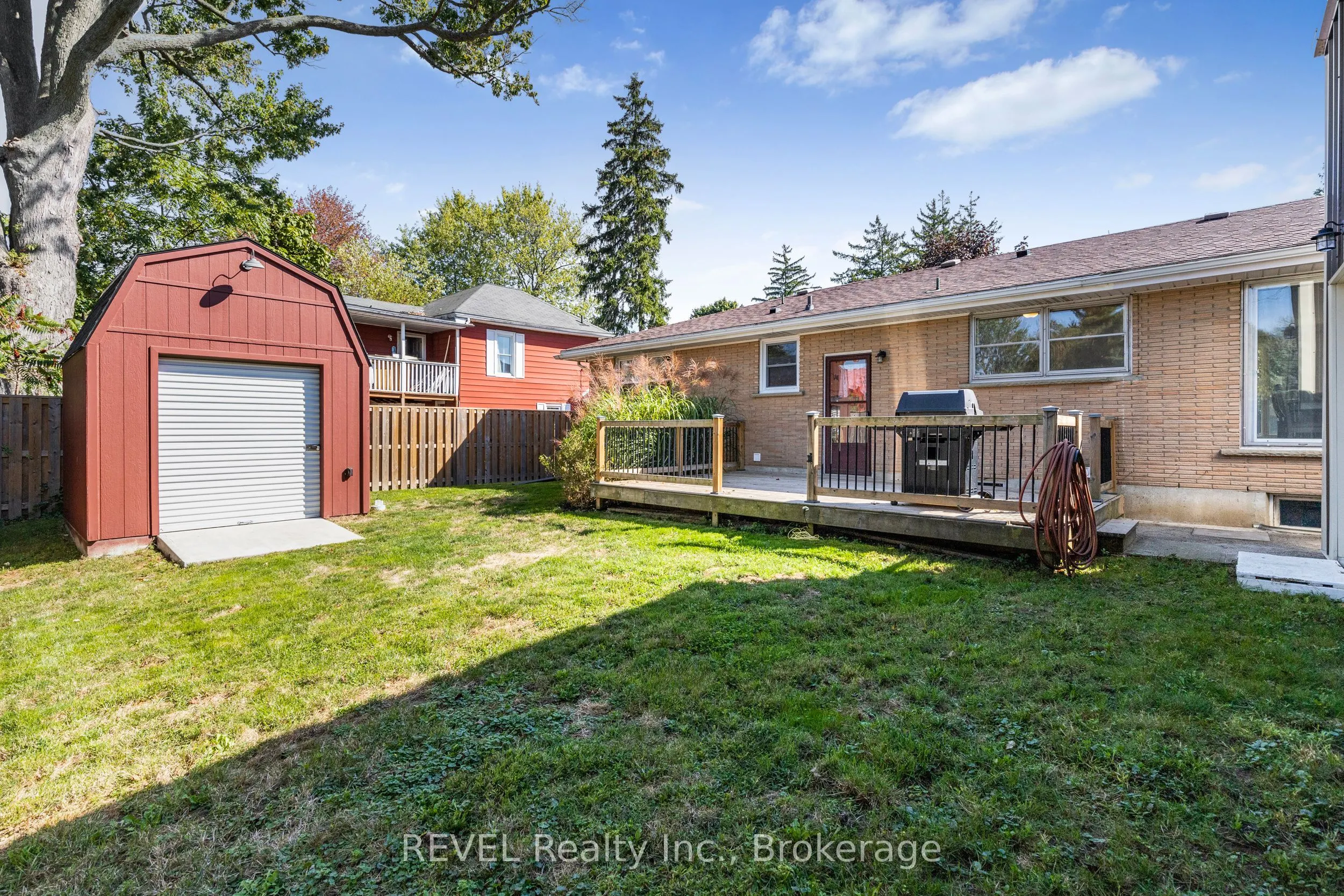 908 Cedar Street