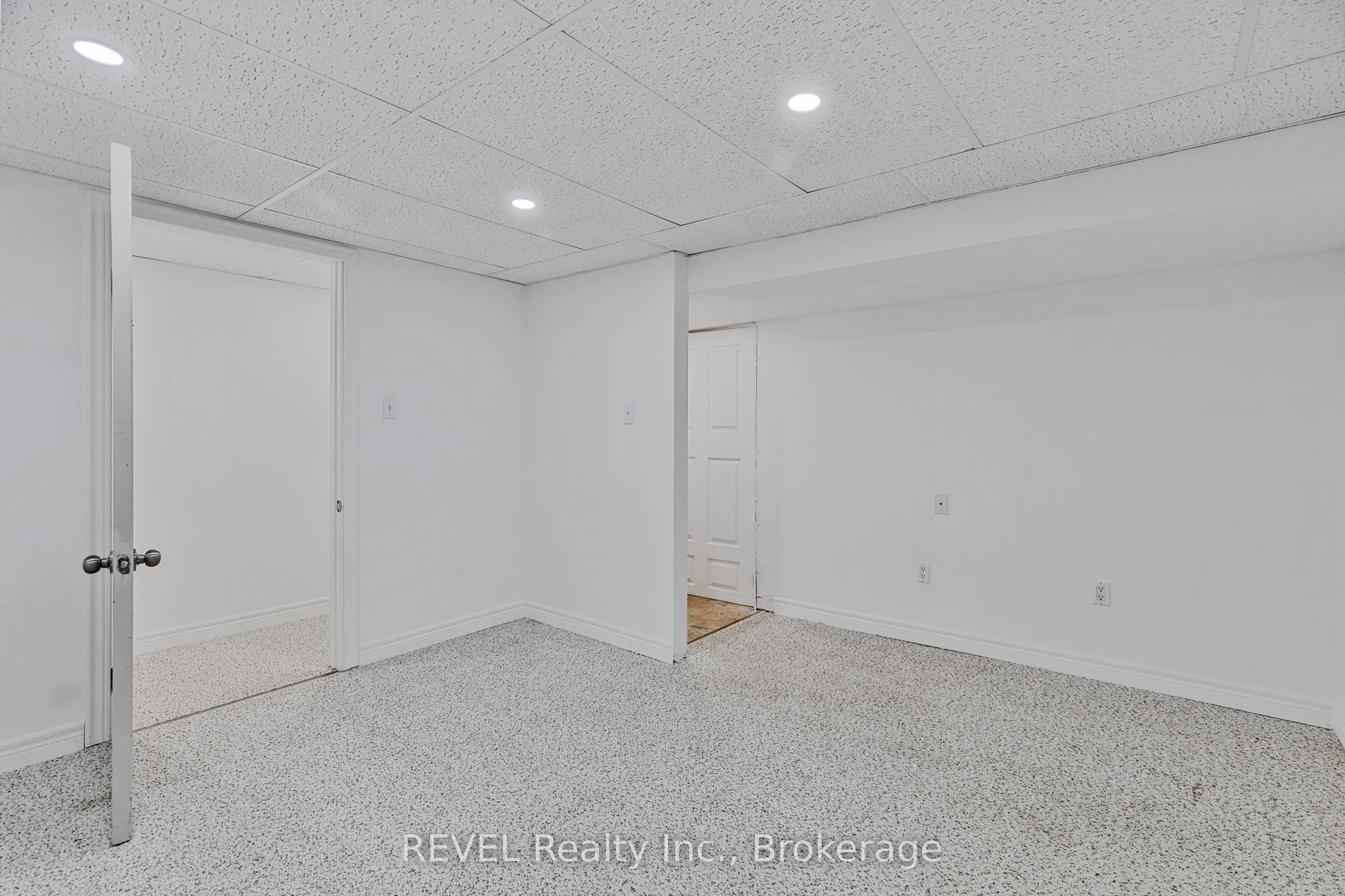 908 Cedar Street
