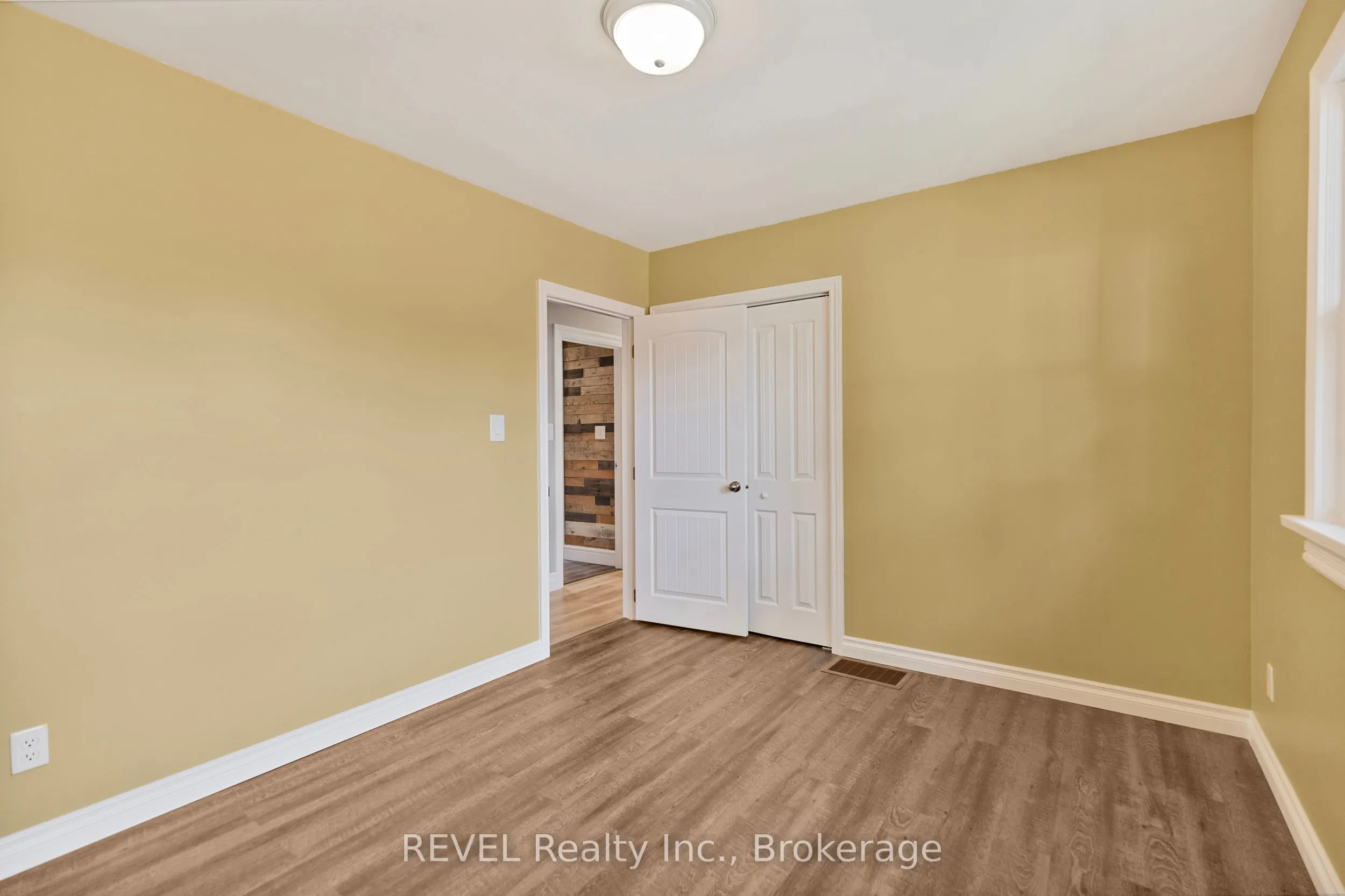 908 Cedar Street