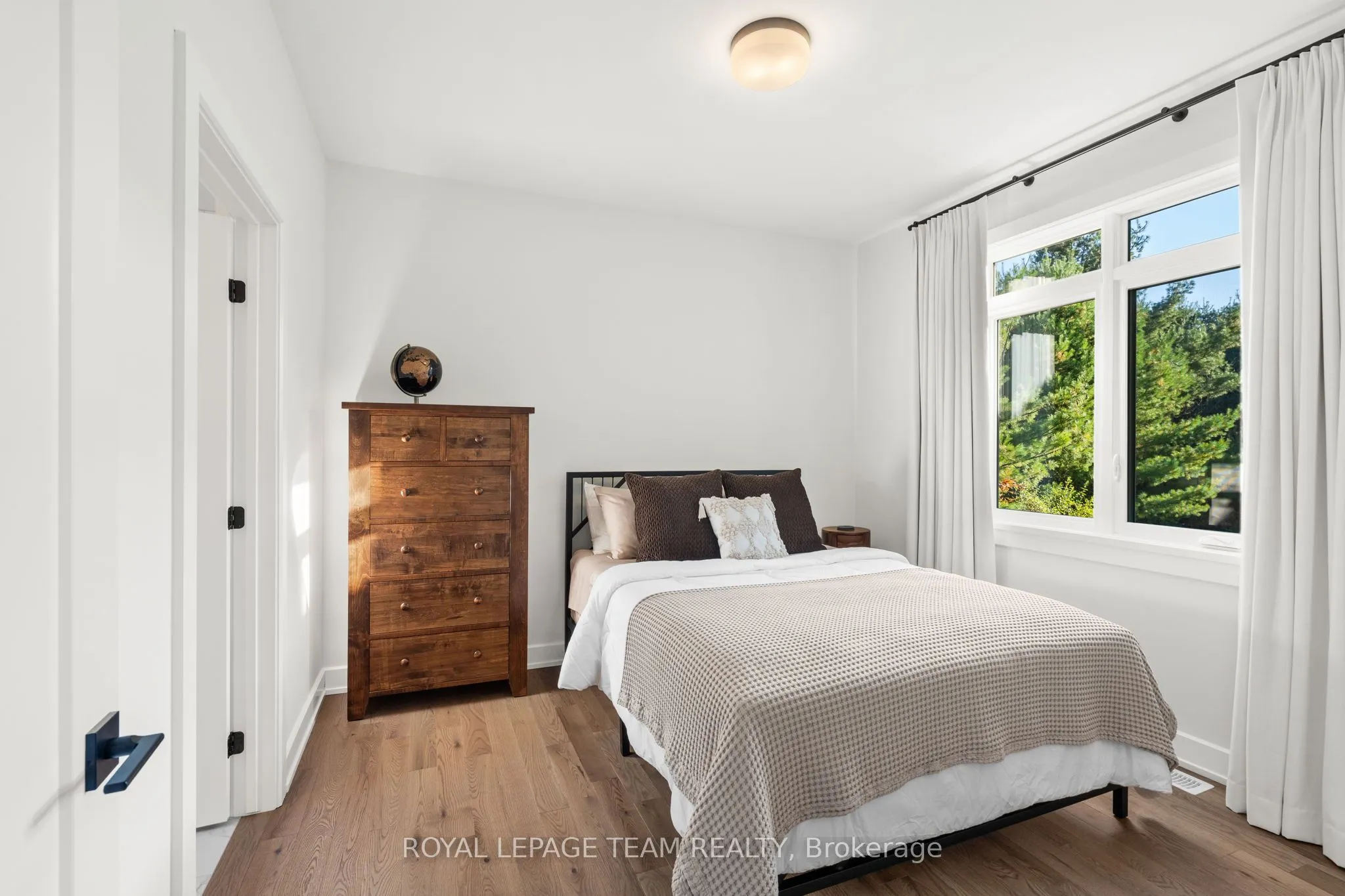 143 Raymond Luhta Crescent