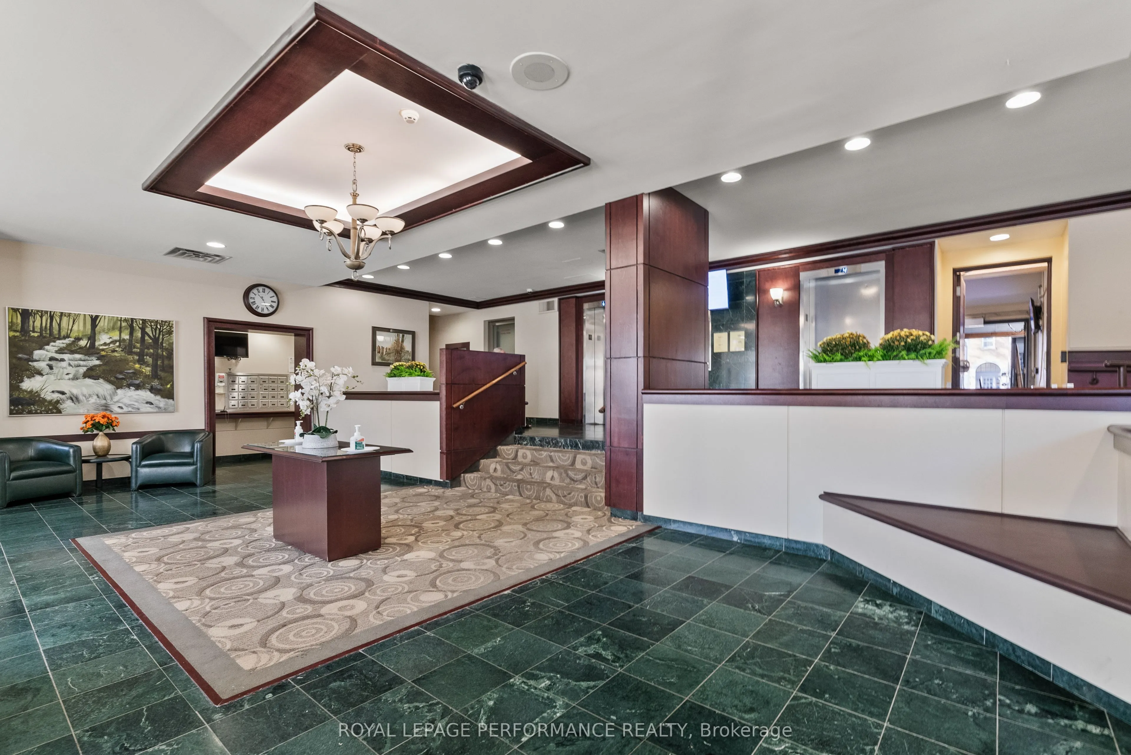 200 Lafontaine Avenue, #Unit #407