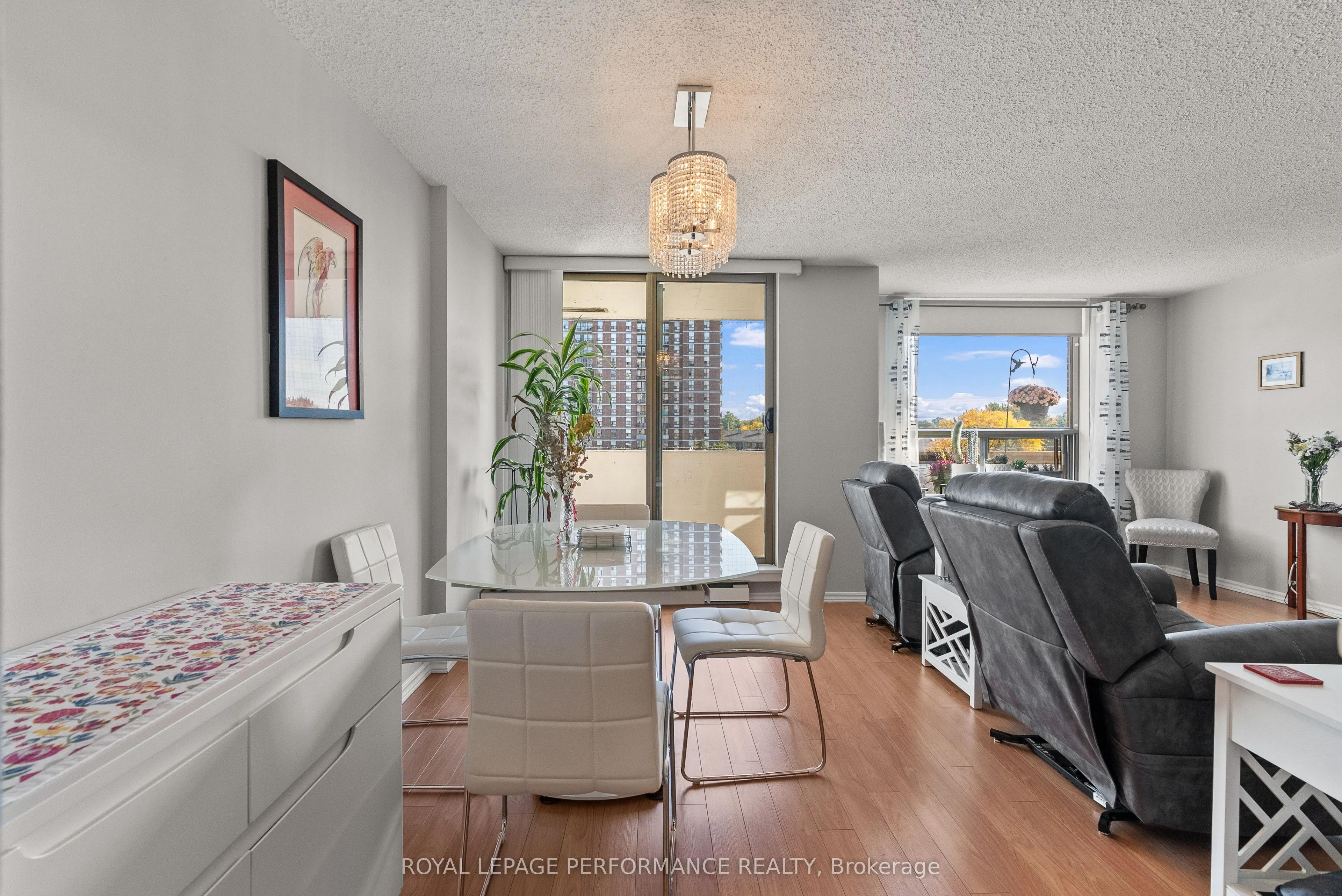 200 Lafontaine Avenue, #Unit #407