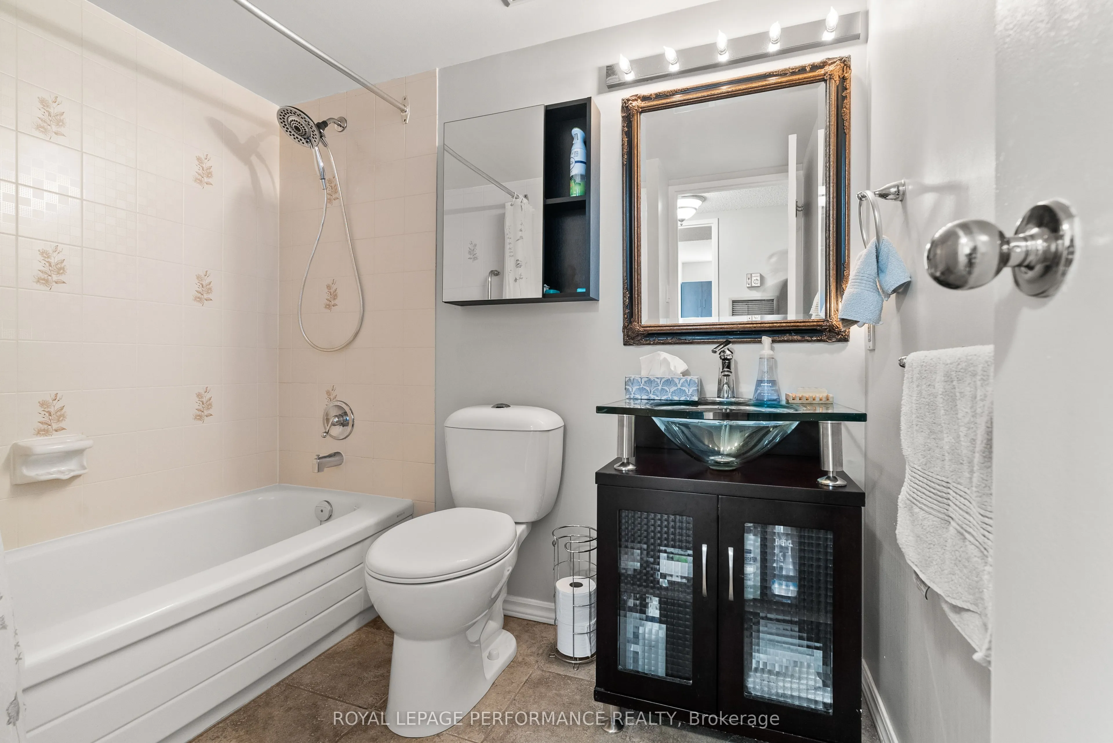 200 Lafontaine Avenue, #Unit #407