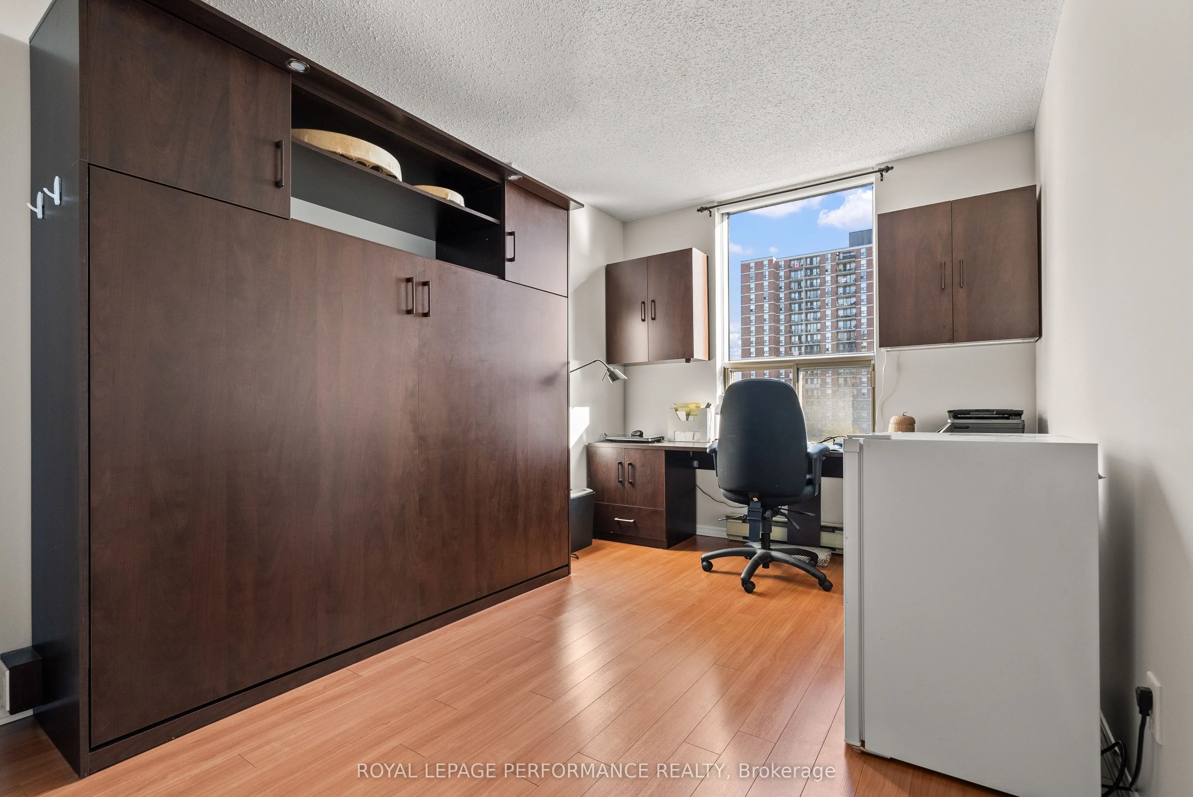 200 Lafontaine Avenue, #Unit #407