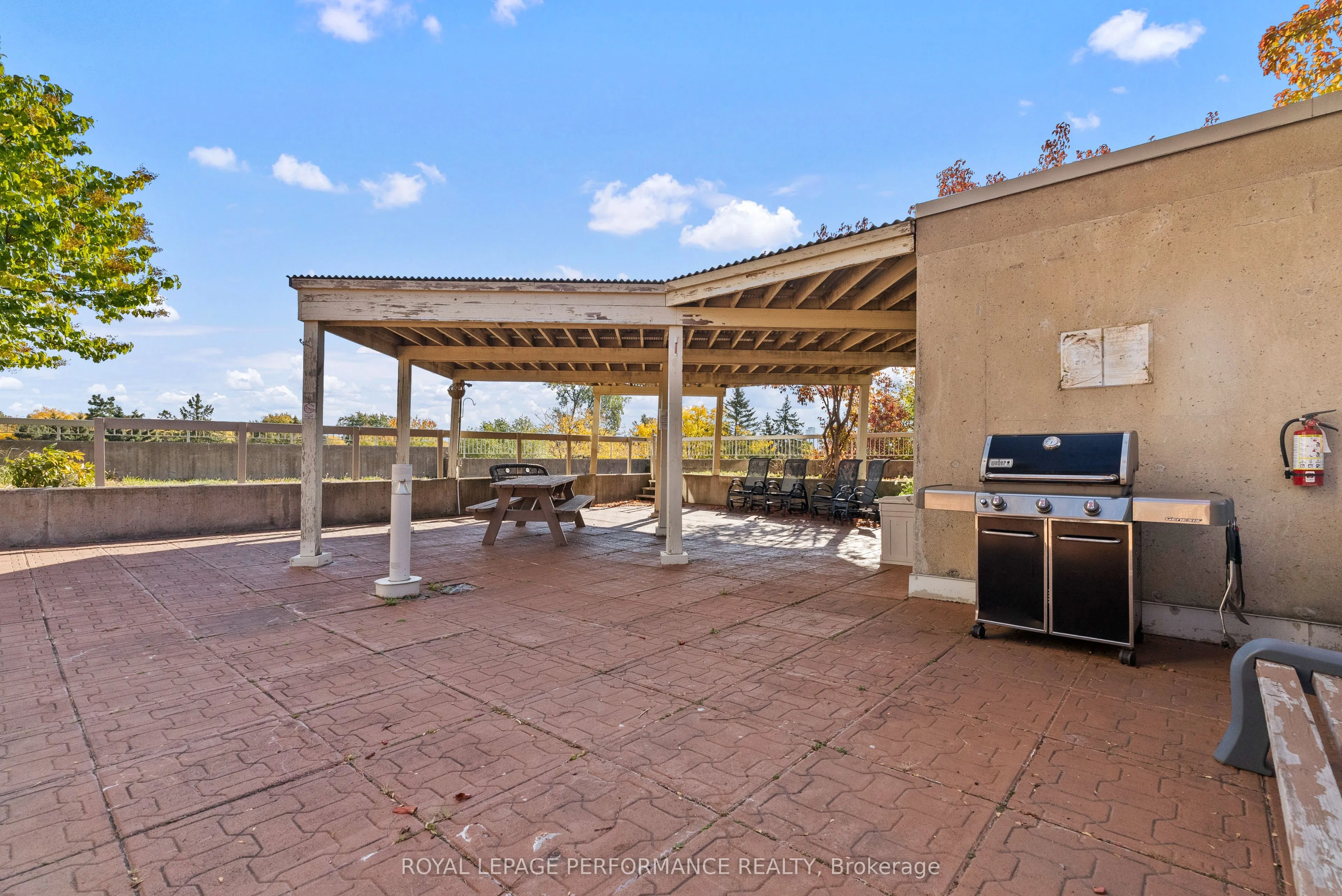 200 Lafontaine Avenue, #Unit #407