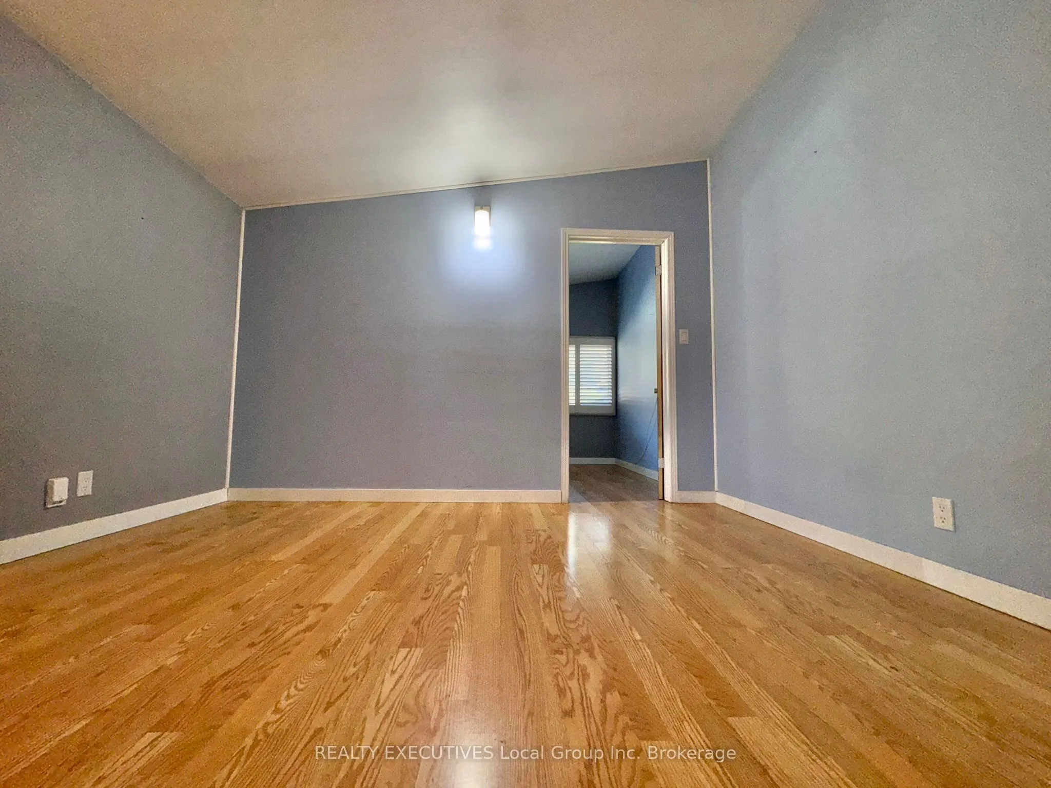 286 Leonard Street