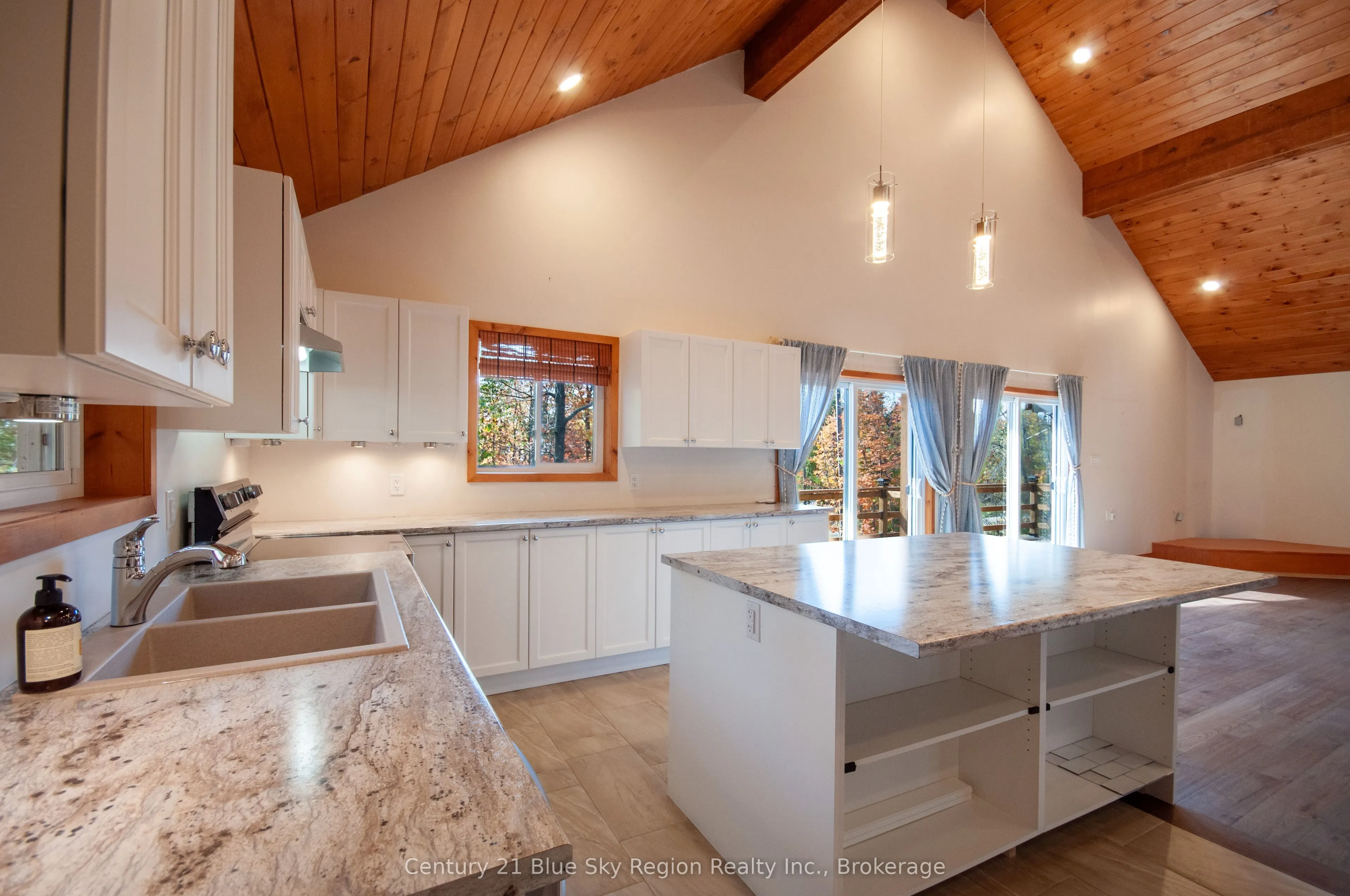 202 Yellek Trail