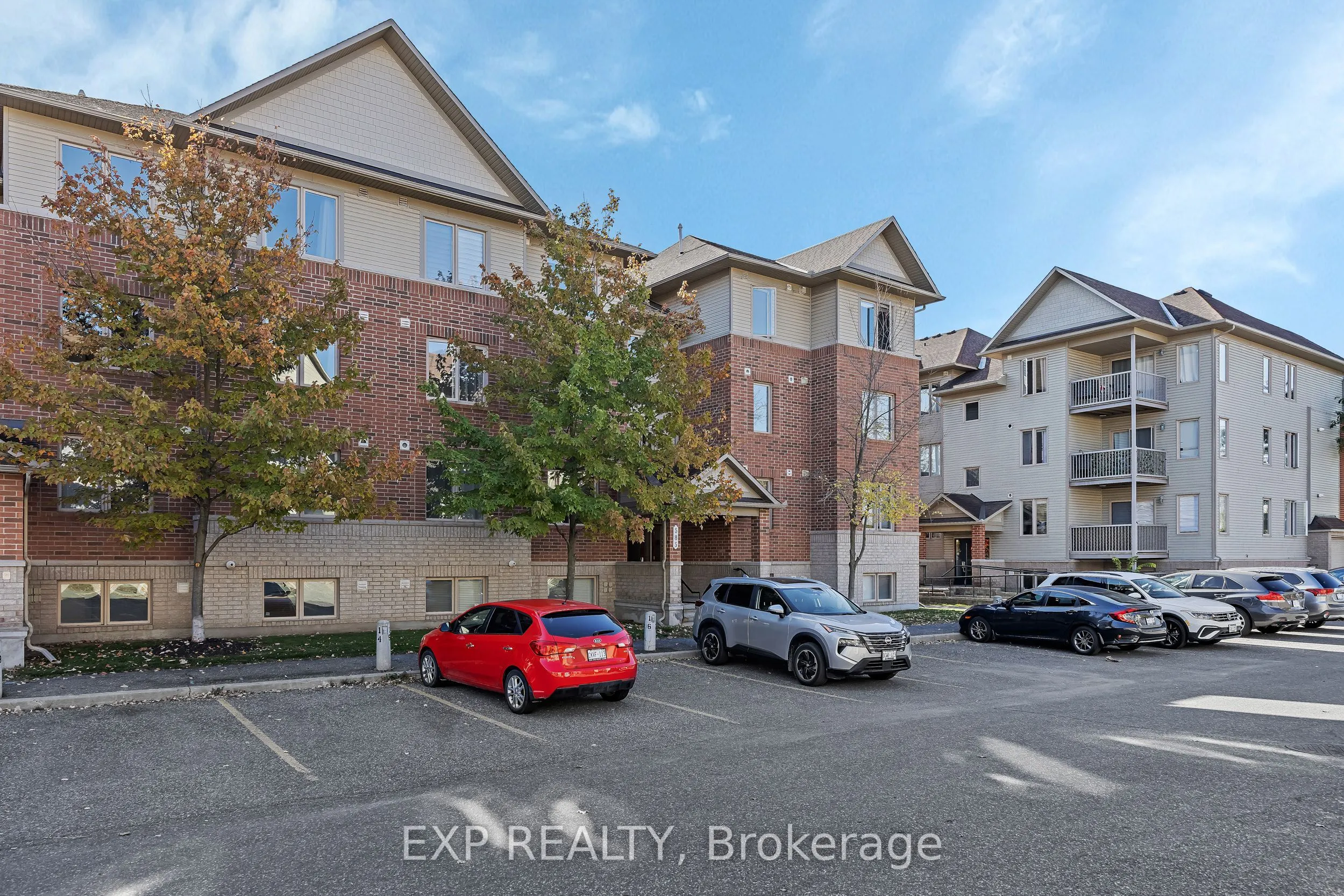 585 Stonefield Private, #6