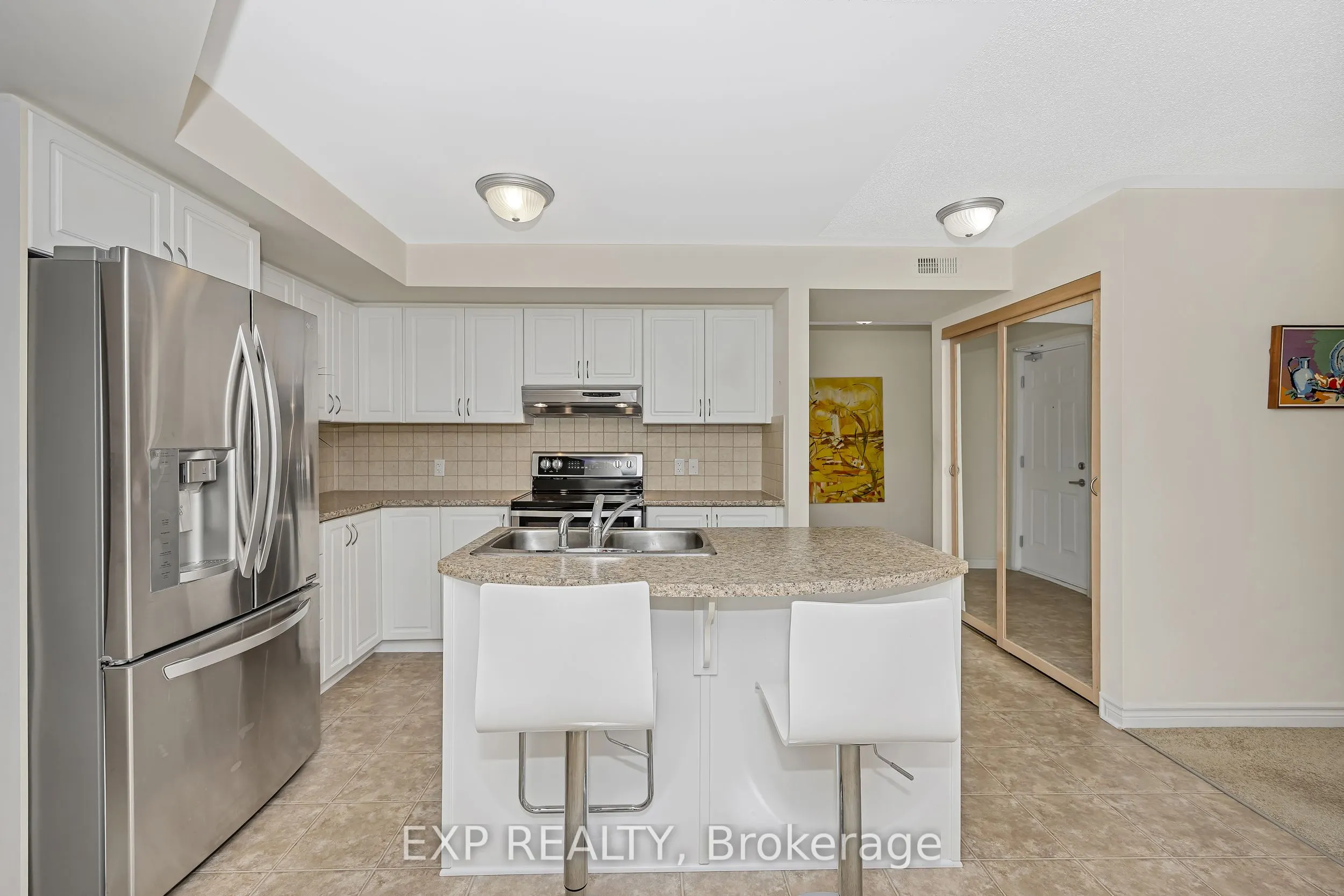 585 Stonefield Private, #6