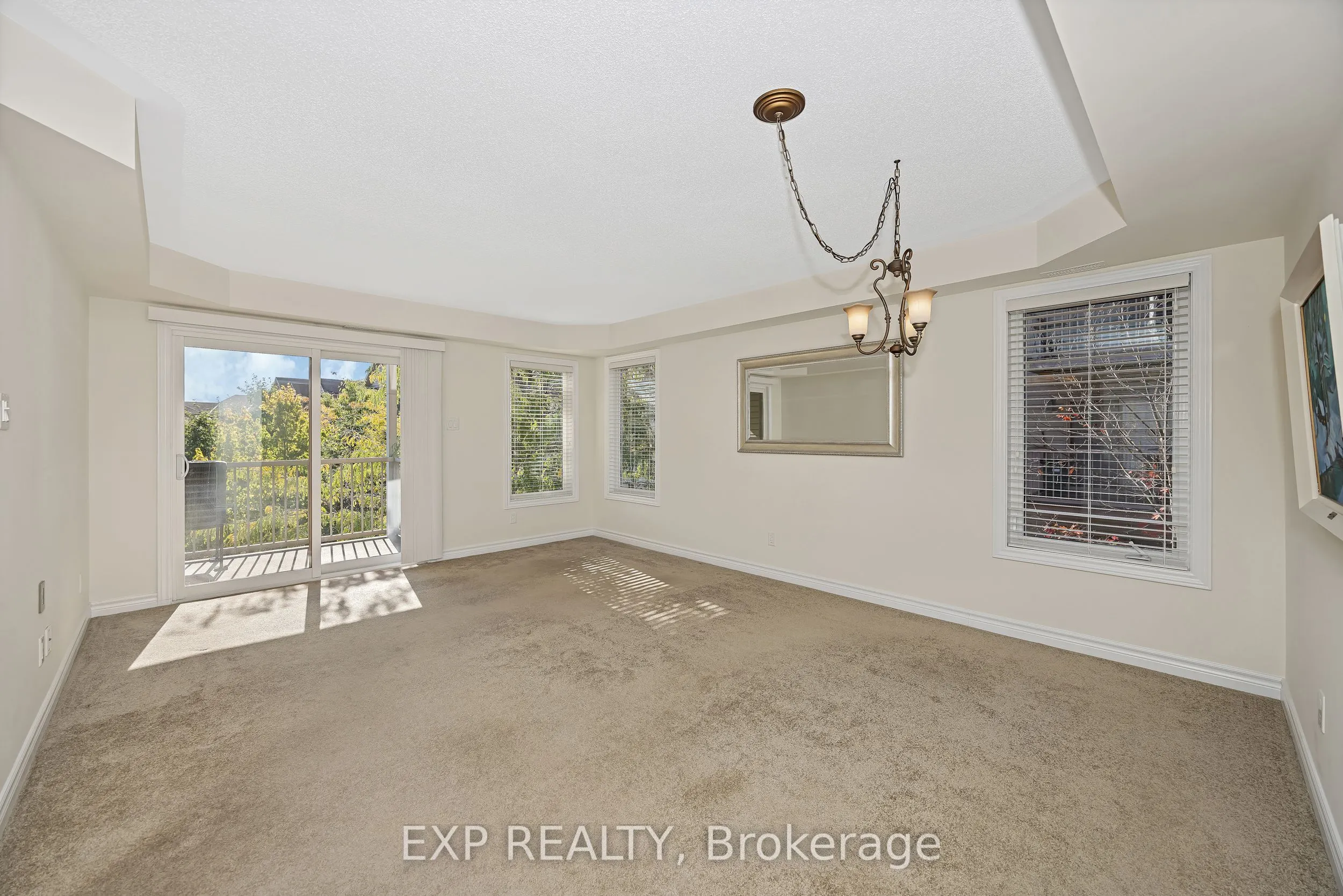 585 Stonefield Private, #6