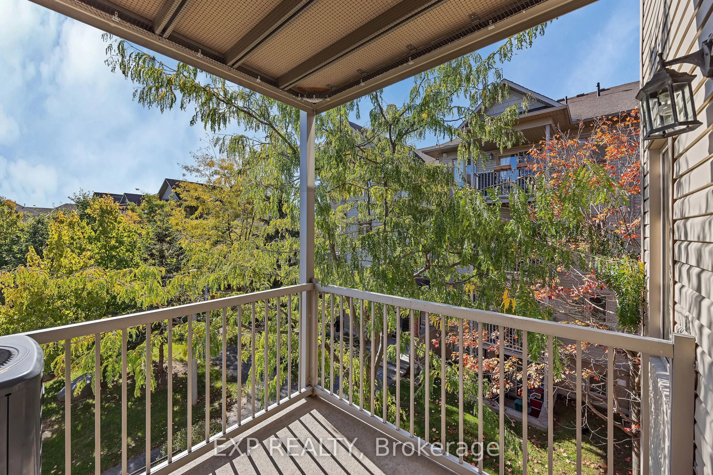 585 Stonefield Private, #6