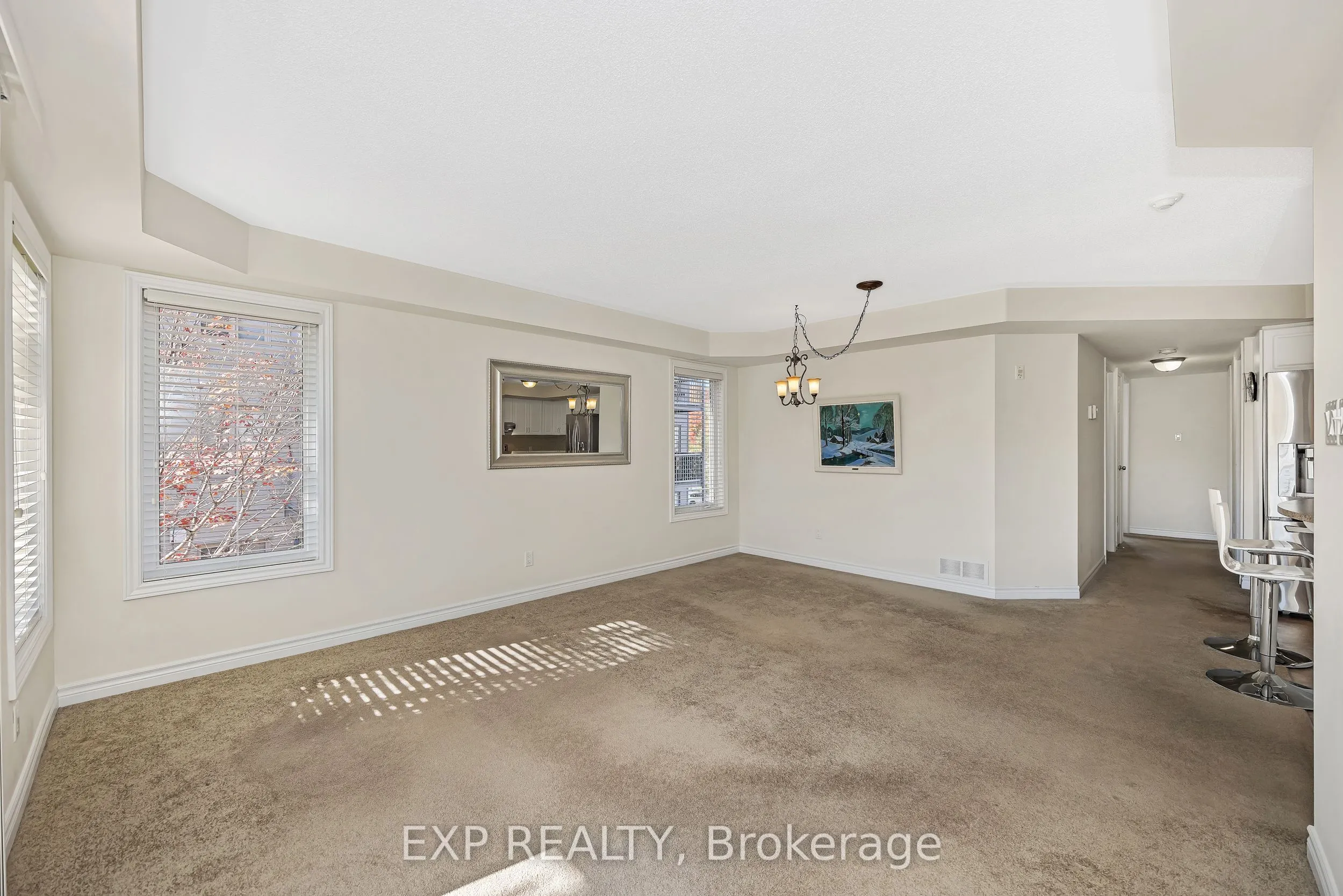 585 Stonefield Private, #6